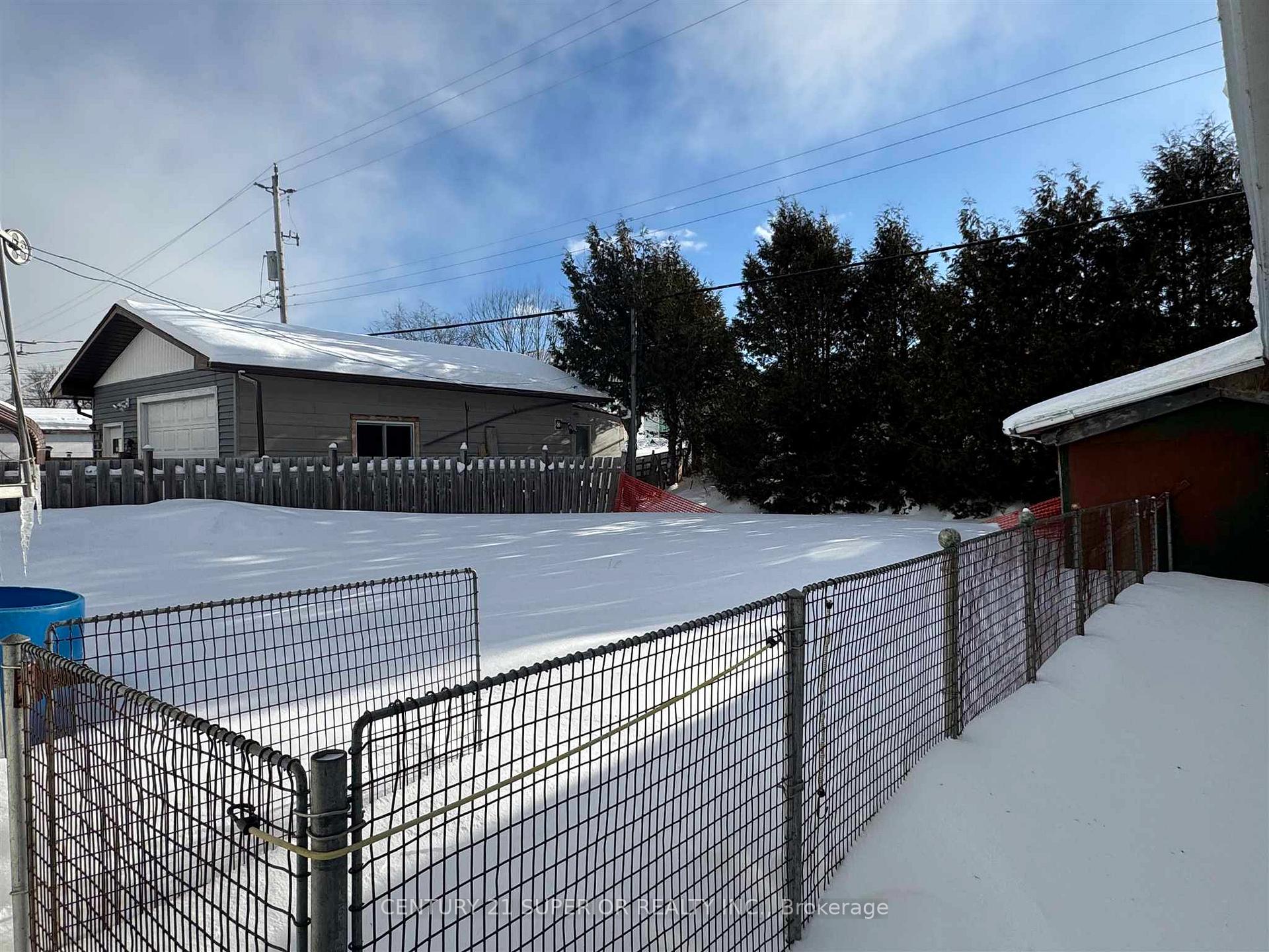 Photo 28 of 26 Ohsweken Road, Manitouwadge — HOMEH