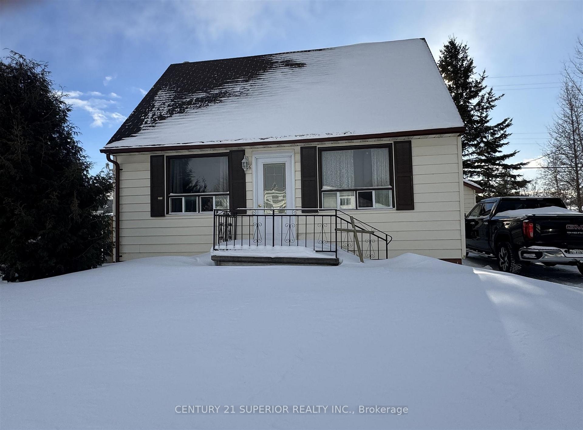 Photo 29 of 26 Ohsweken Road, Manitouwadge — HOMEH