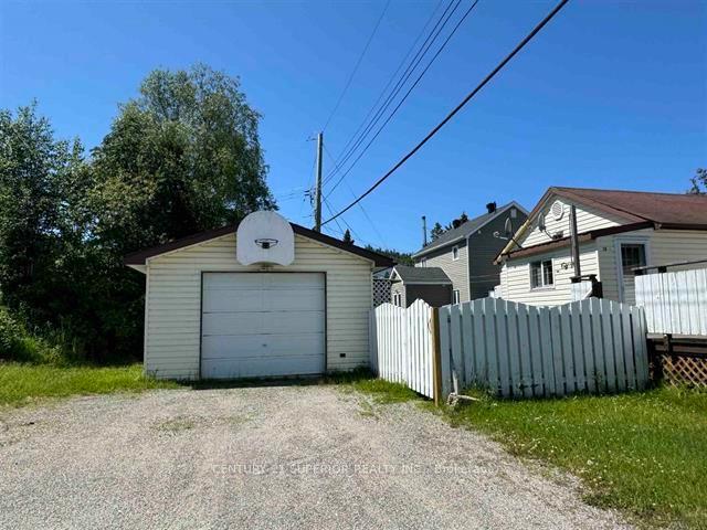 Photo 5 of 13 Drake Street, Marathon — HOMEH