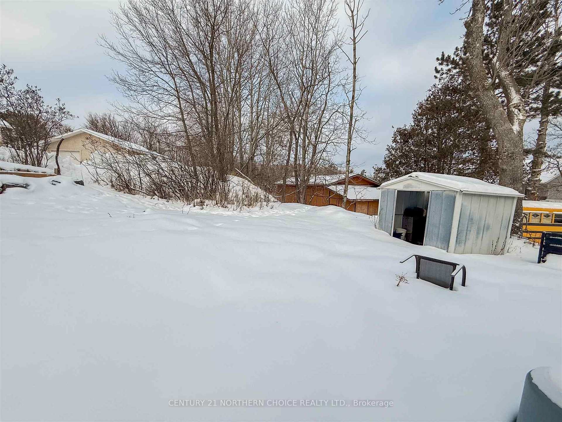 Photo 26 of 1326 River Drive, Kenora, Lakeside — HOMEH