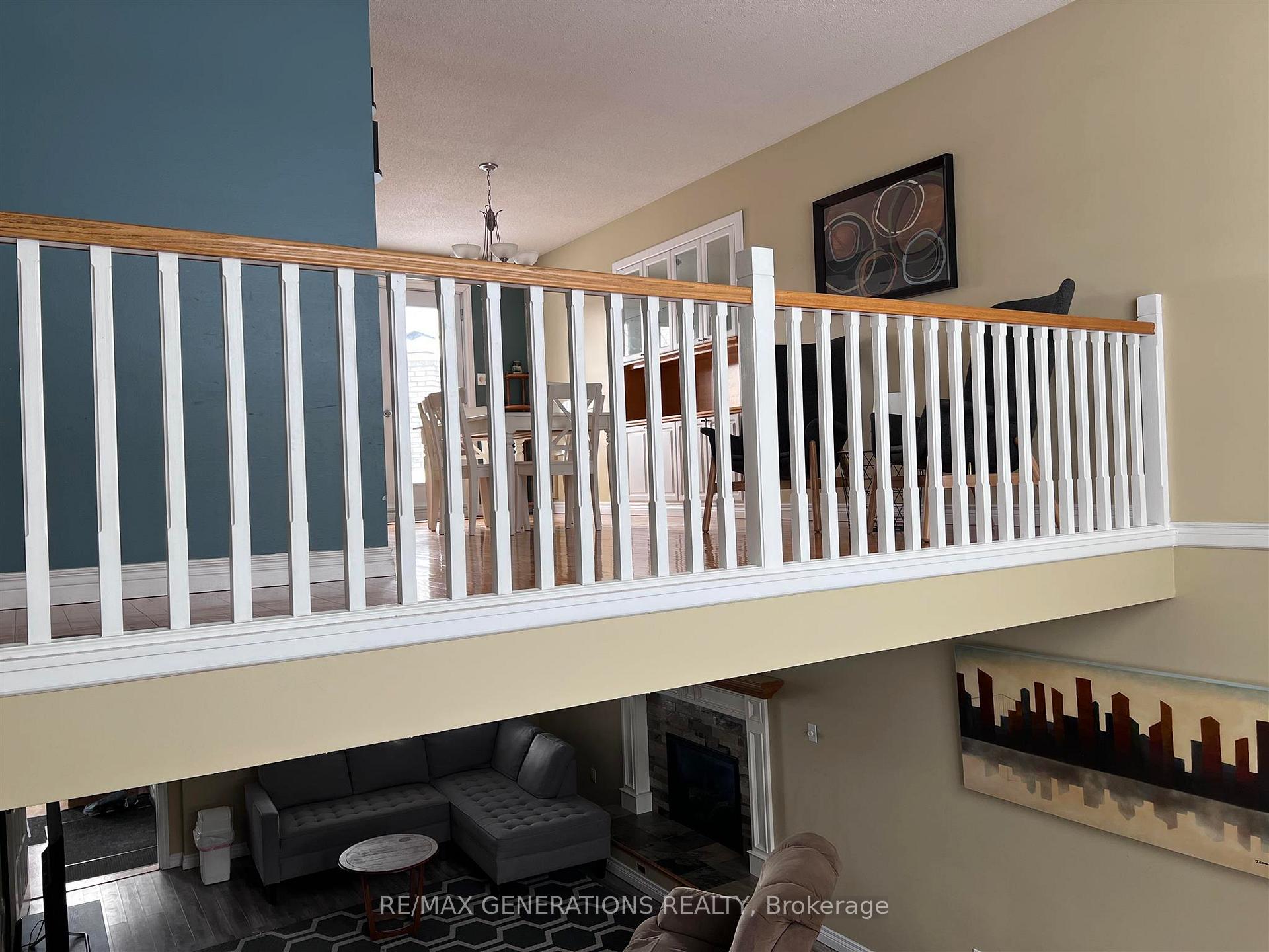 Photo 3 of 36 LaVerendrye Crescent, Marathon — HOMEH