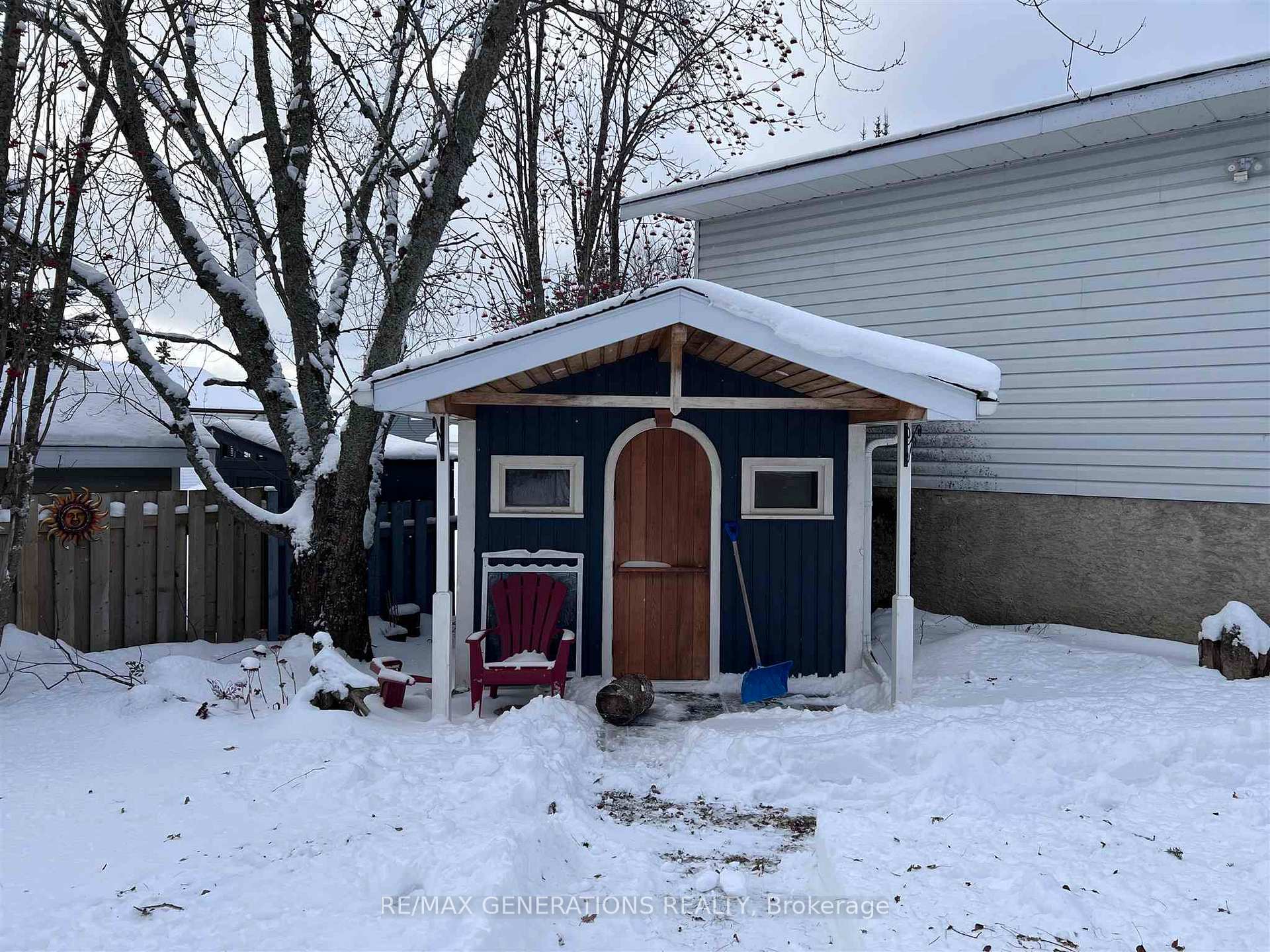 Photo 31 of 36 LaVerendrye Crescent, Marathon — HOMEH