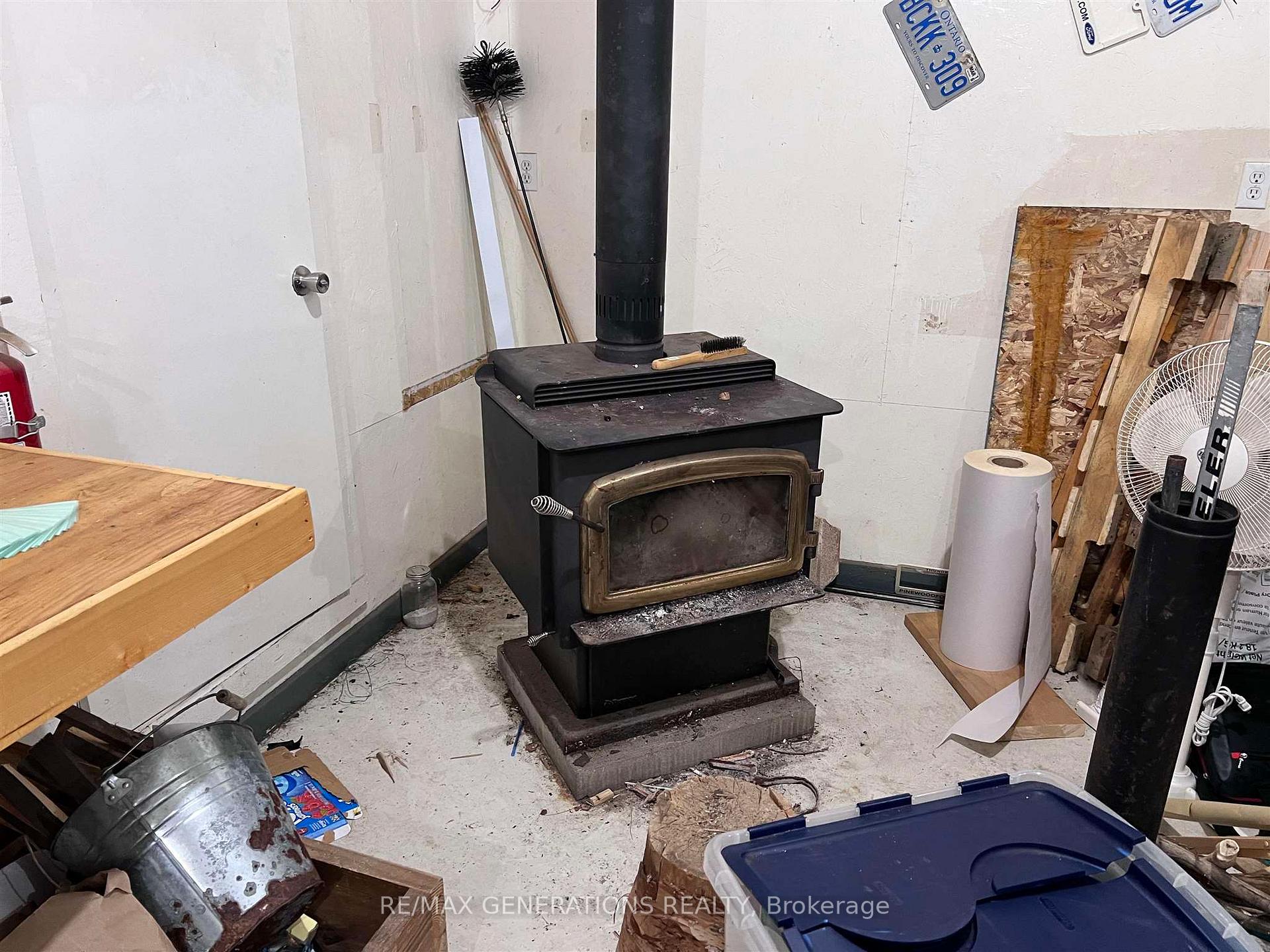 Photo 39 of 36 LaVerendrye Crescent, Marathon — HOMEH
