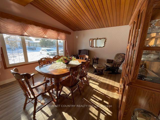 Photo 8 of 267 Second Street, Dryden, Hillcrest — HOMEH