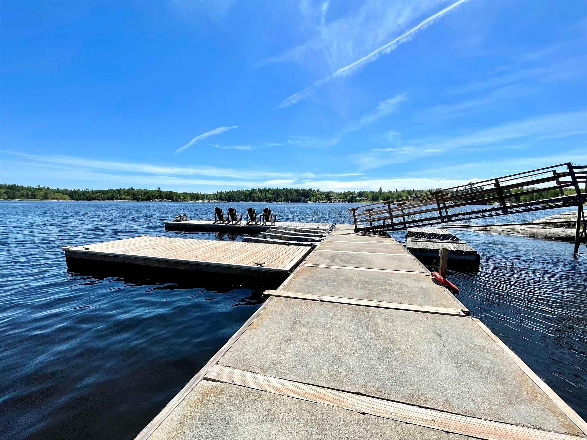 Photo 5 of 61 Peterson Drive, Kenora, Keewatin — HOMEH