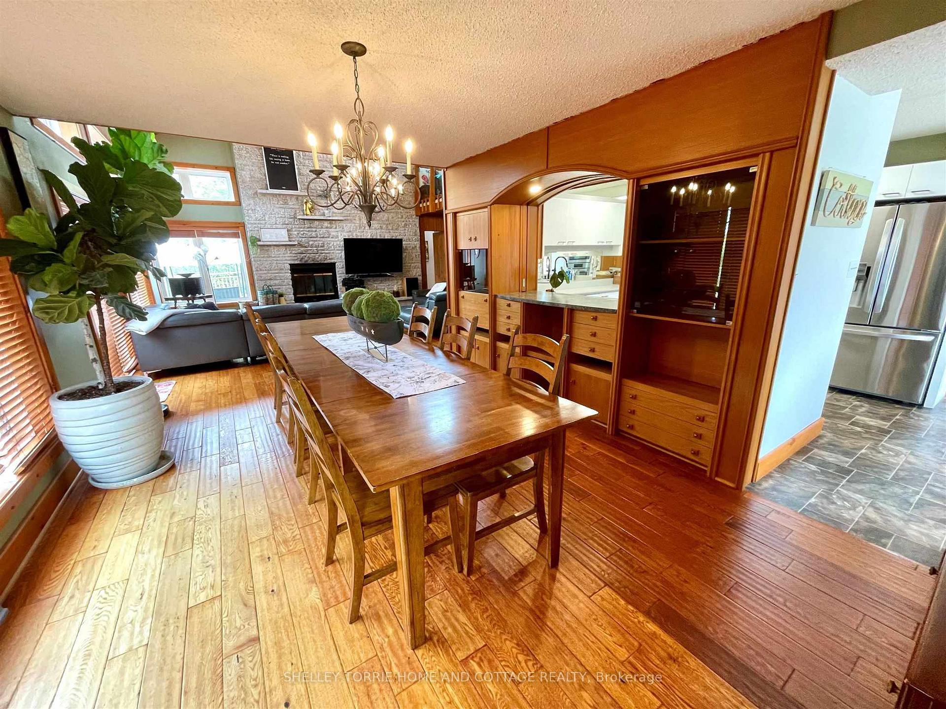 Photo 11 of 61 Peterson Drive, Kenora, Keewatin — HOMEH
