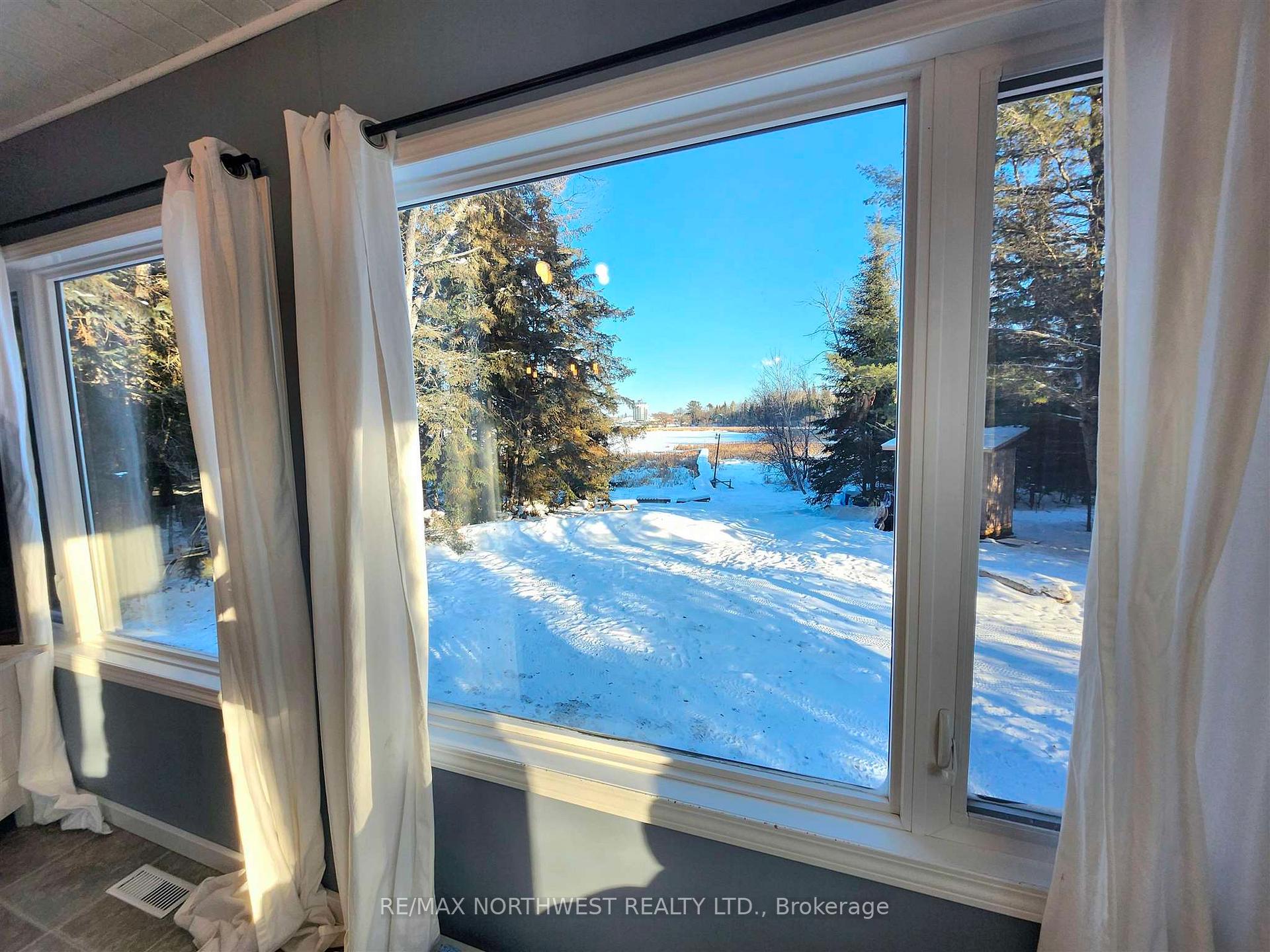 Photo 16 of 32 Beach Street, Kenora, Coney Island — HOMEH