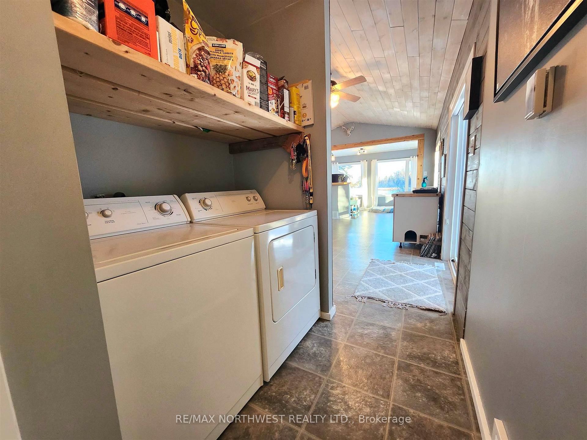 Photo 23 of 32 Beach Street, Kenora, Coney Island — HOMEH