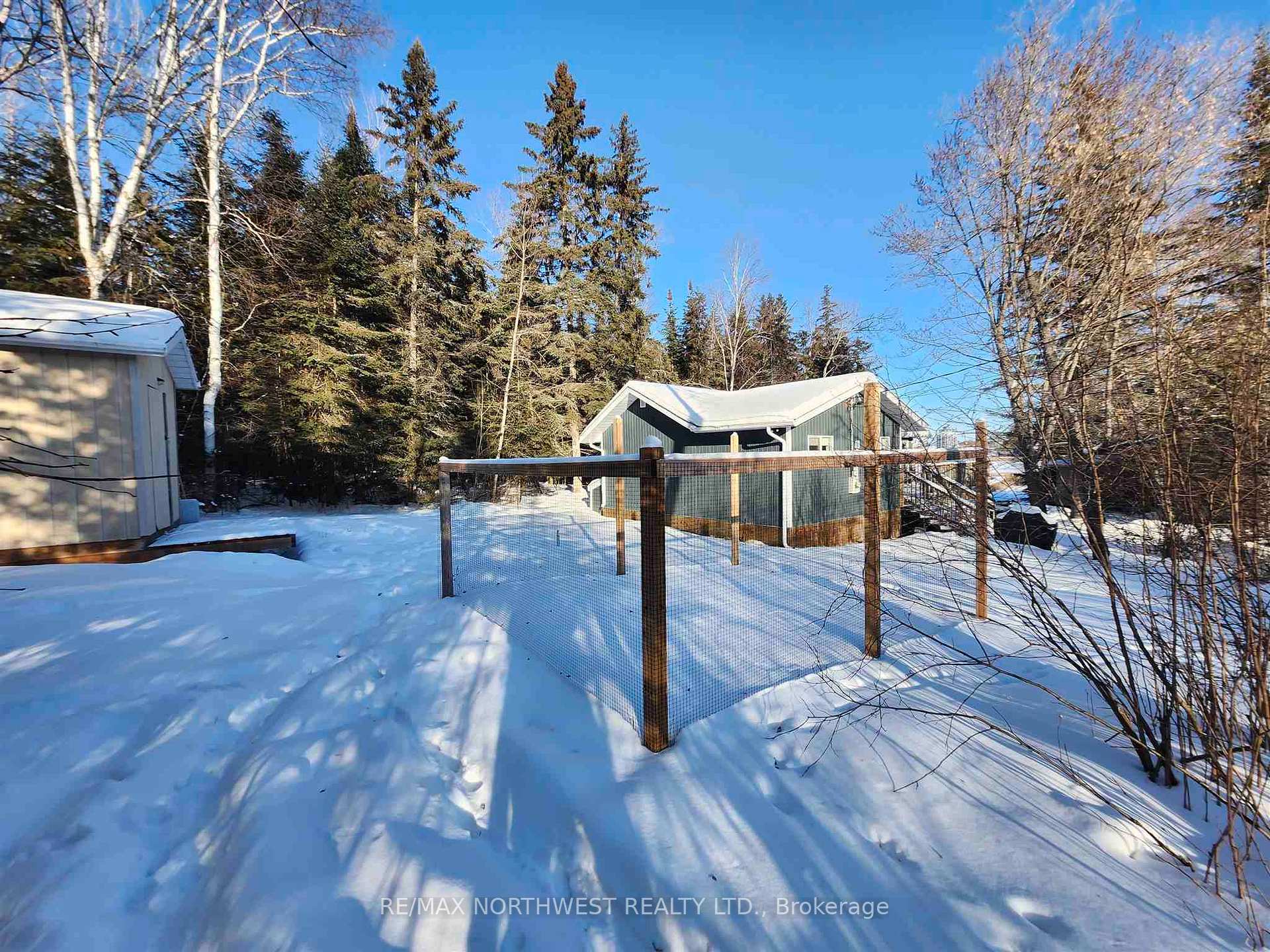Photo 37 of 32 Beach Street, Kenora, Coney Island — HOMEH