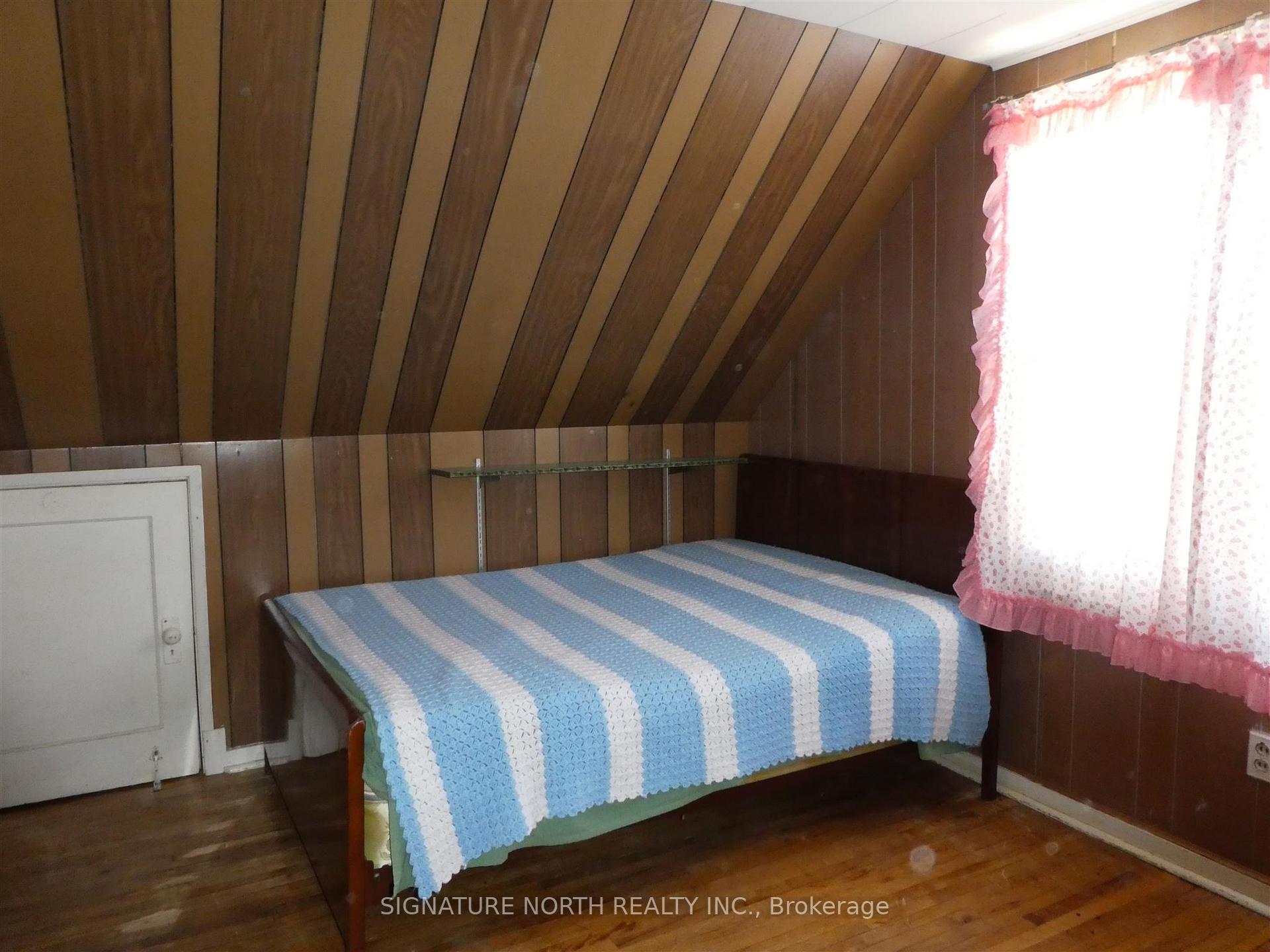 Photo 13 of 327 Ball Park Crescent, Greenstone — HOMEH