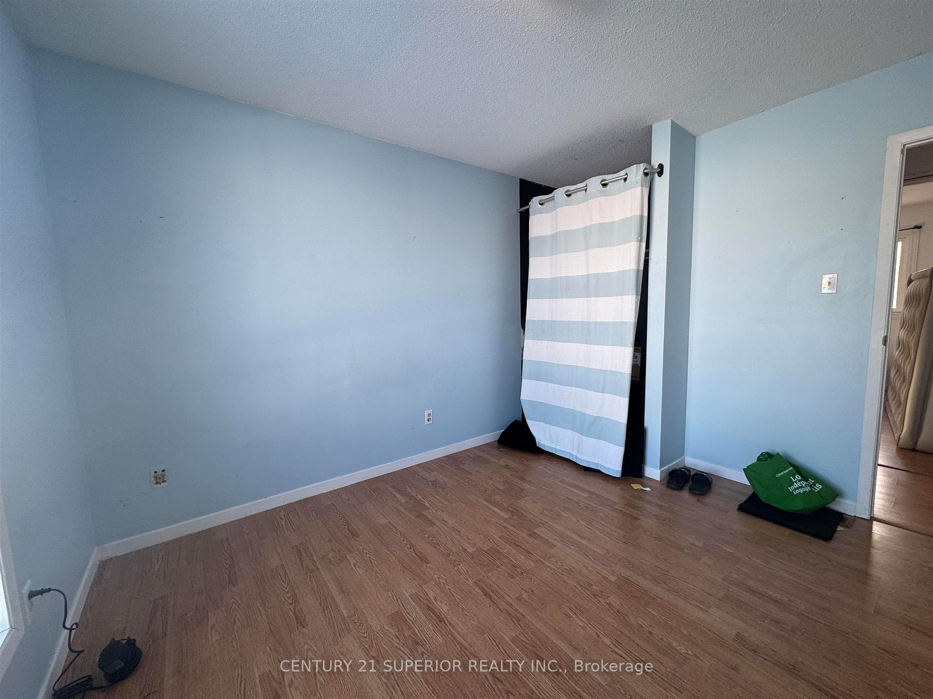 Photo 20 of 14 Pinewood Walk, Marathon — HOMEH