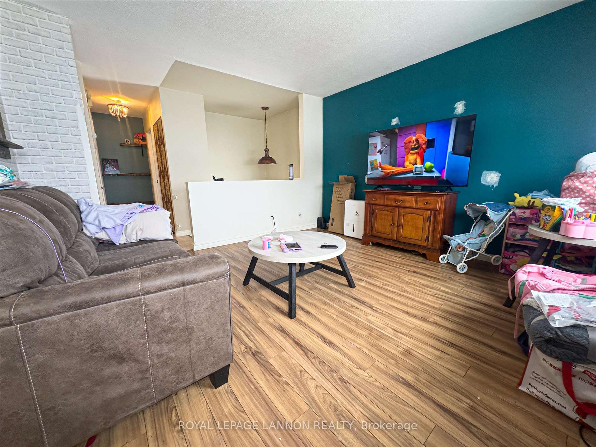 Photo 4 of 140A Centennial Drive, Greenstone — HOMEH