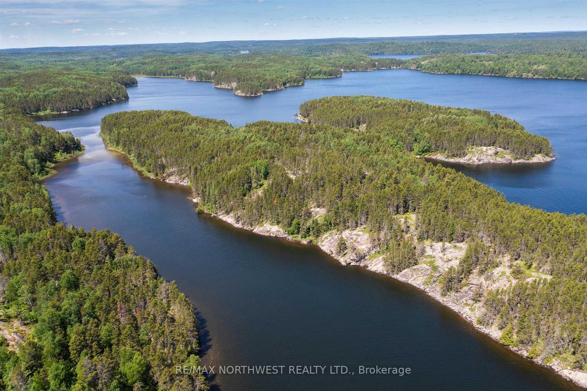 Photo 16 of 1 Viking Island Eagle Lake, Kenora Remote Area, East Of Kenora — HOMEH