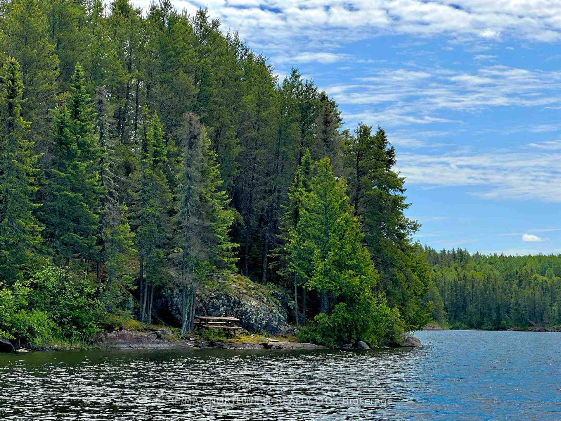 Photo 24 of 1 Viking Island Eagle Lake, Kenora Remote Area, East Of Kenora — HOMEH