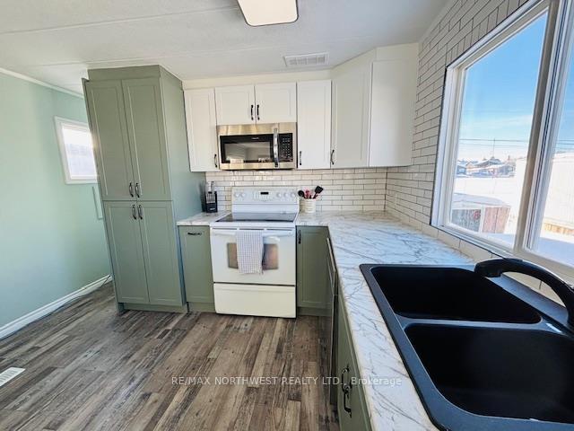 Photo 11 of #9 478 Rabbit Lake Rd, Kenora, Rabbit Lake — HOMEH