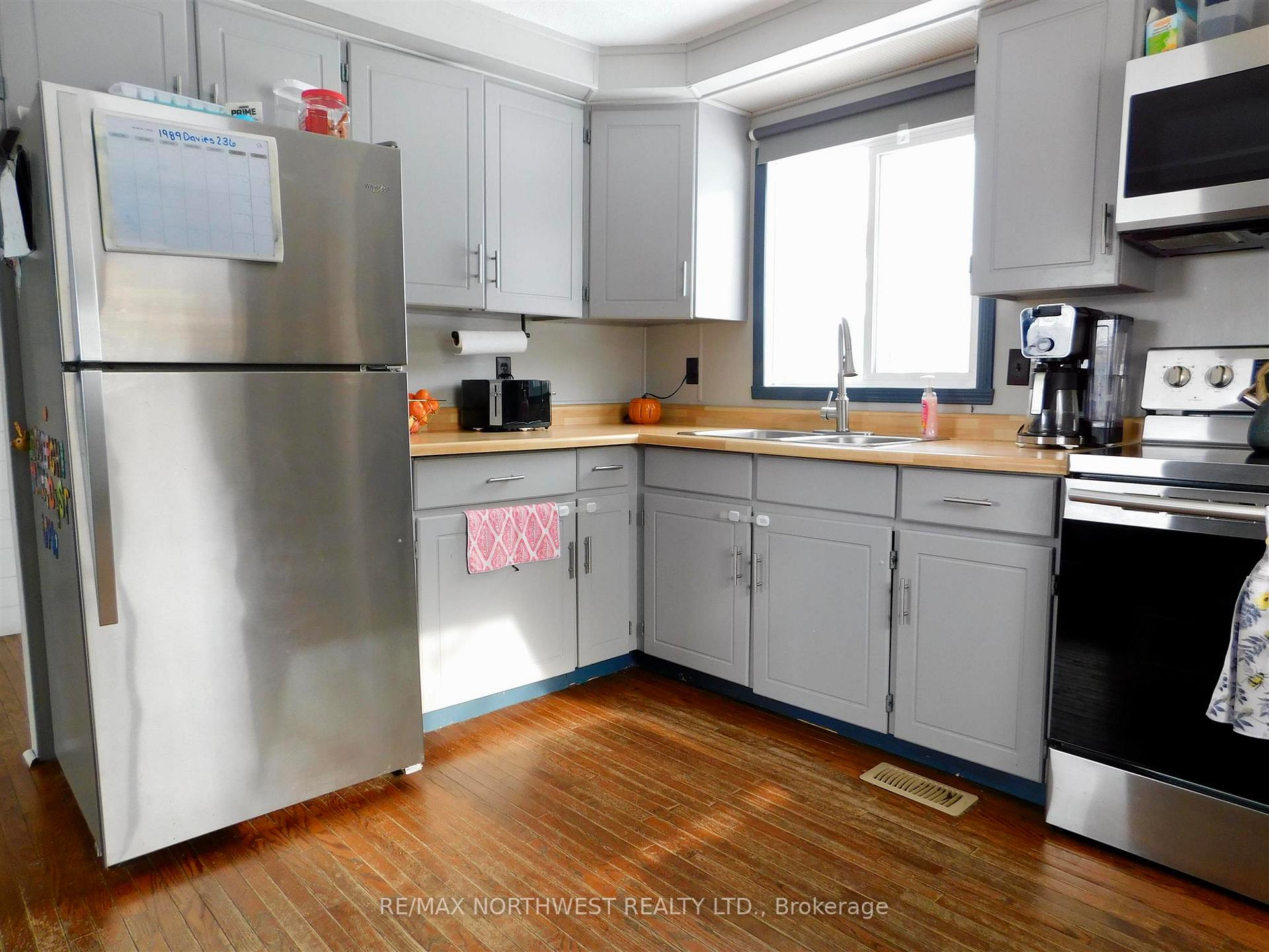 Photo 8 of 236 Davies Street, Ignace — HOMEH