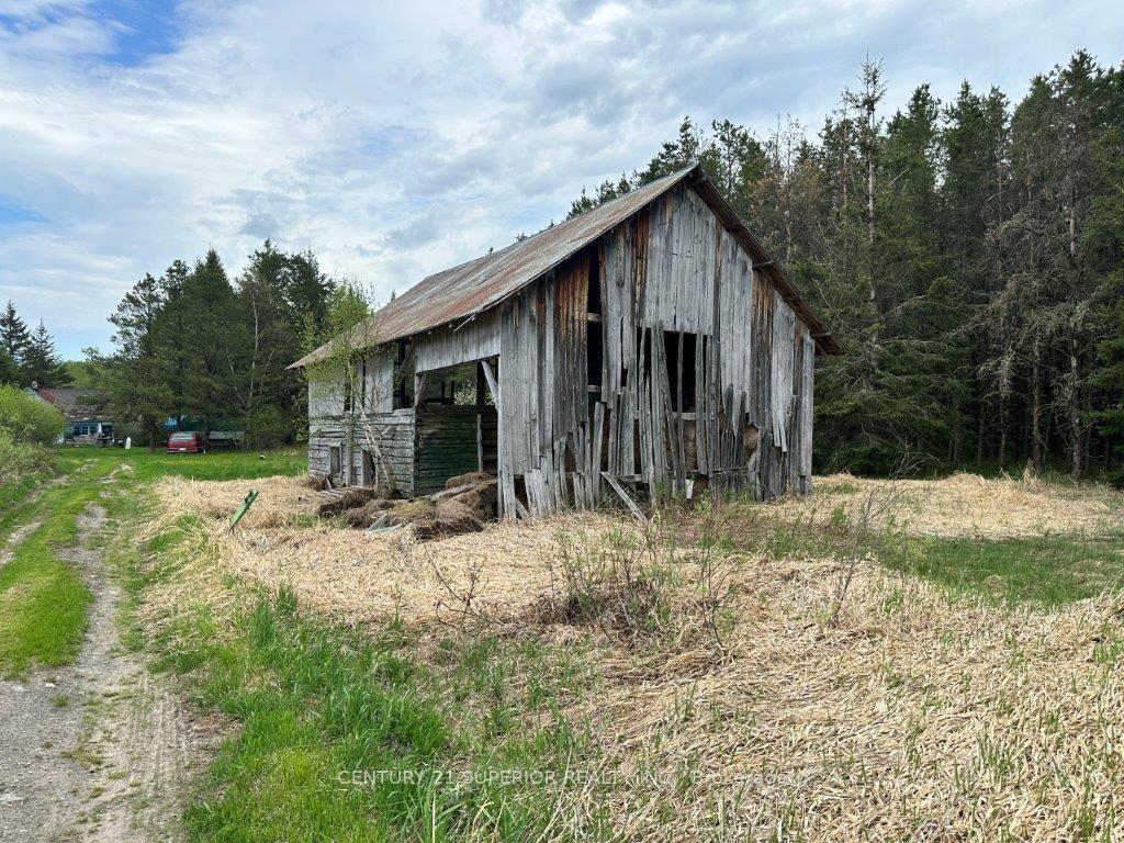Photo 25 of 754 Forbes River Road, Thunder Bay Remote Area, Forbes — HOMEH