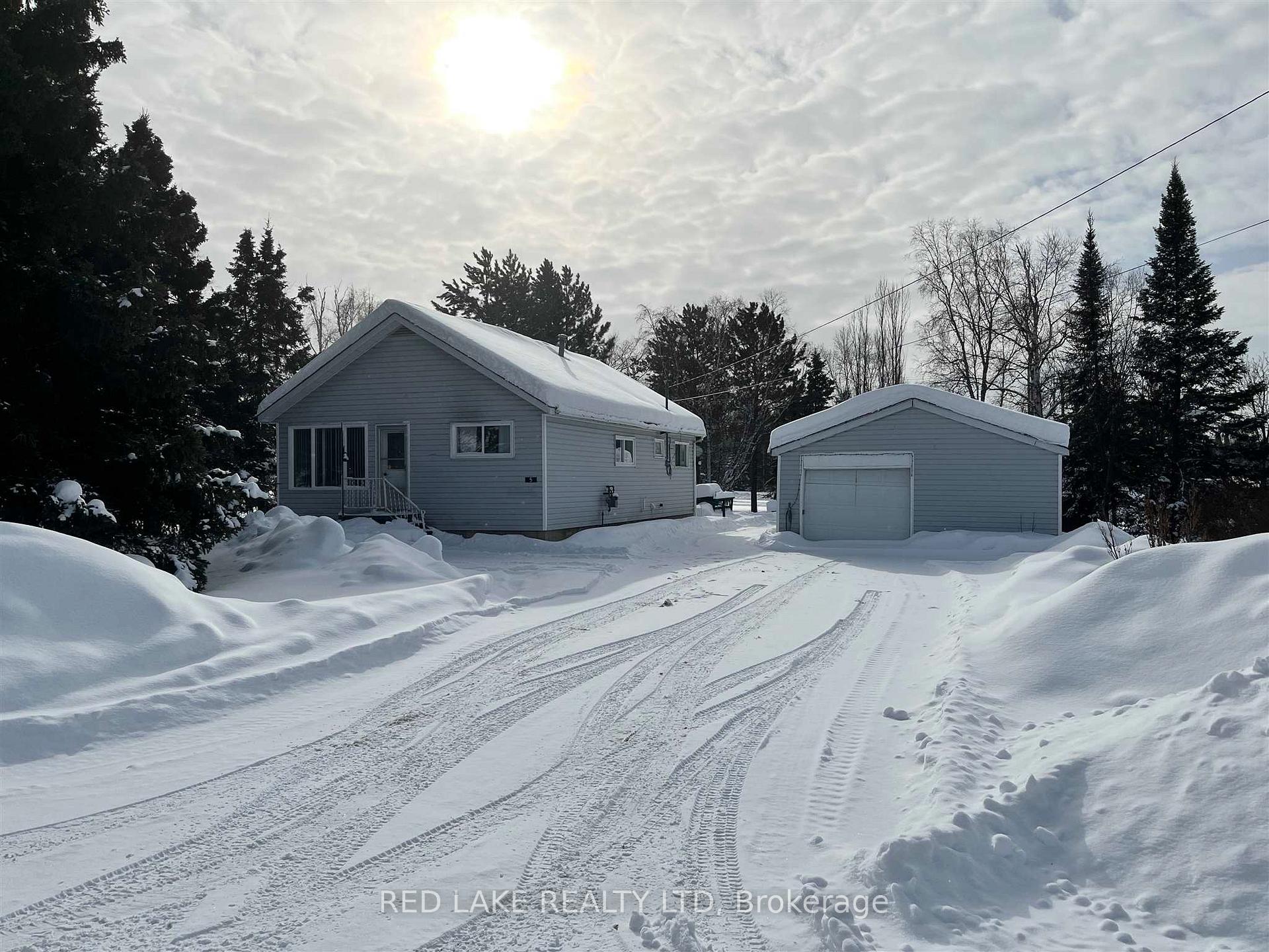 Photo 1 of 5 McCallum Street, Ear Falls — HOMEH
