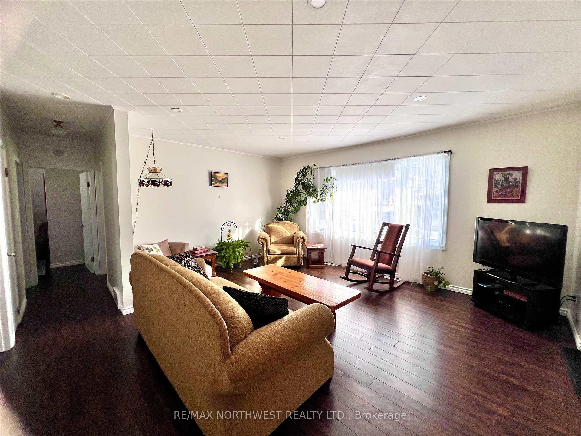 Photo 2 of 140 Regina Avenue, Kenora, Ride Out — HOMEH
