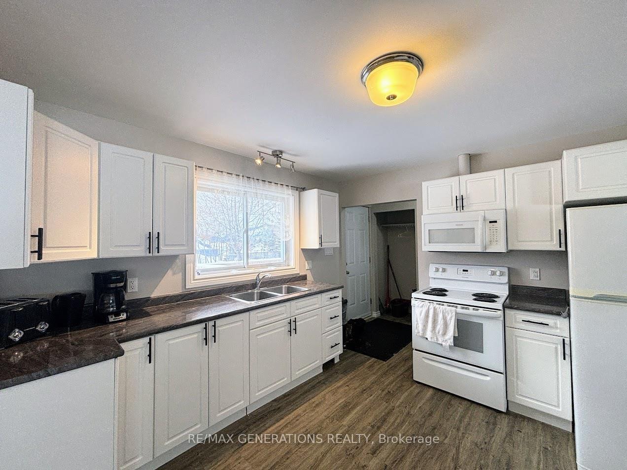 Photo 2 of 3 Steedman Drive, Marathon — HOMEH