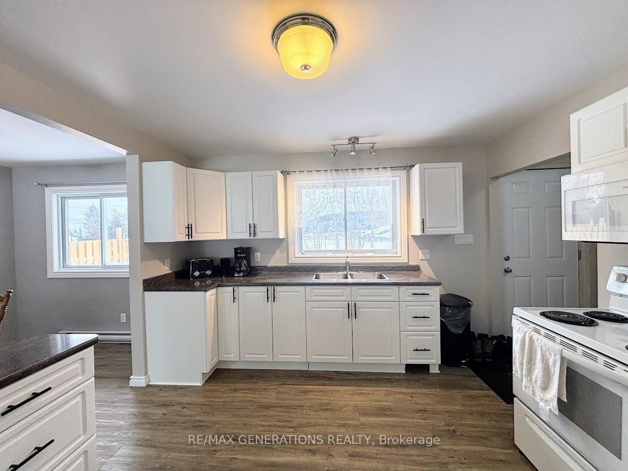 Photo 6 of 3 Steedman Drive, Marathon — HOMEH