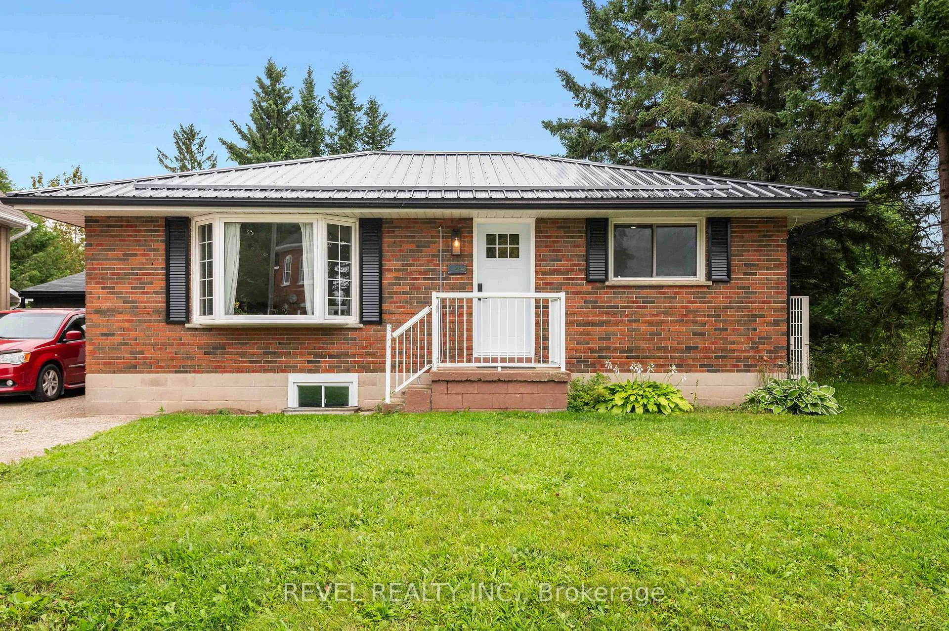 Photo 2 of Unit BSMT, 215 Main Street W, Shelburne — HOMEH