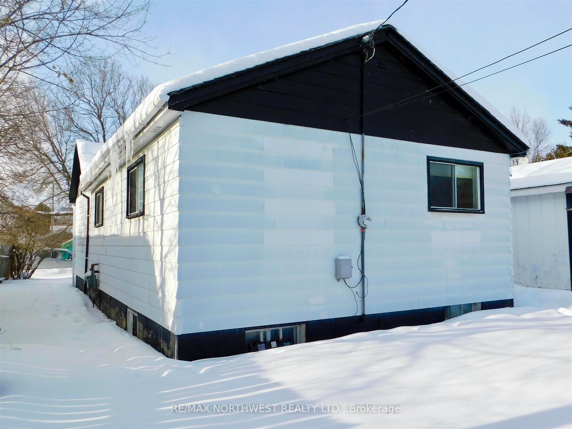 Photo 4 of 53 Machin Avenue, Dryden, Downtown — HOMEH