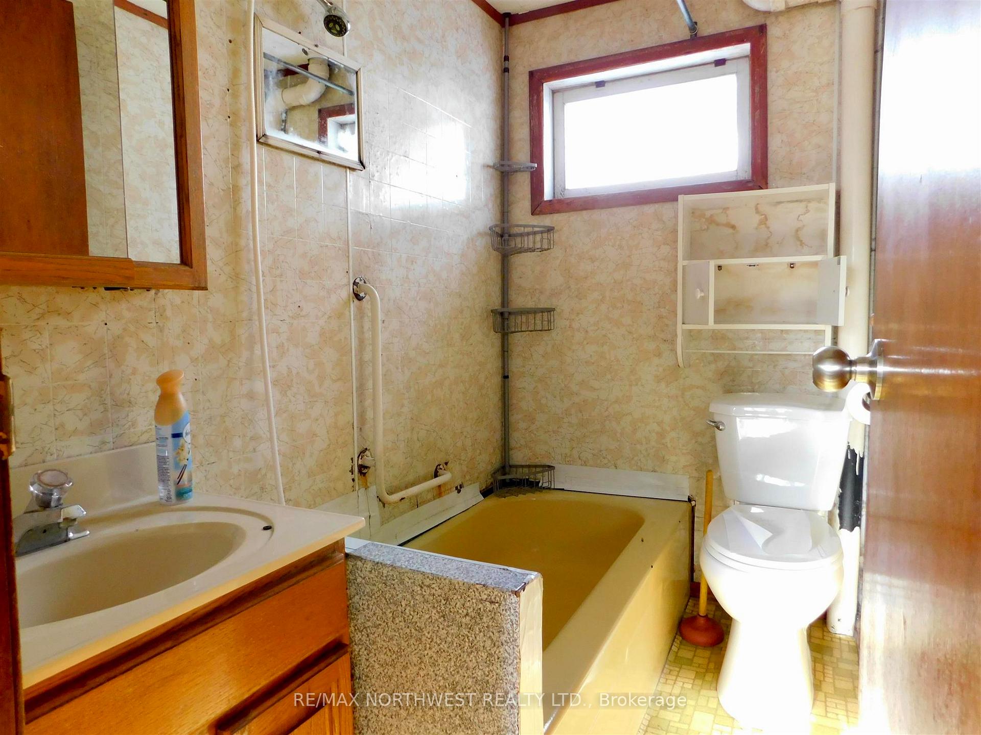 Photo 8 of 53 Machin Avenue, Dryden, Downtown — HOMEH
