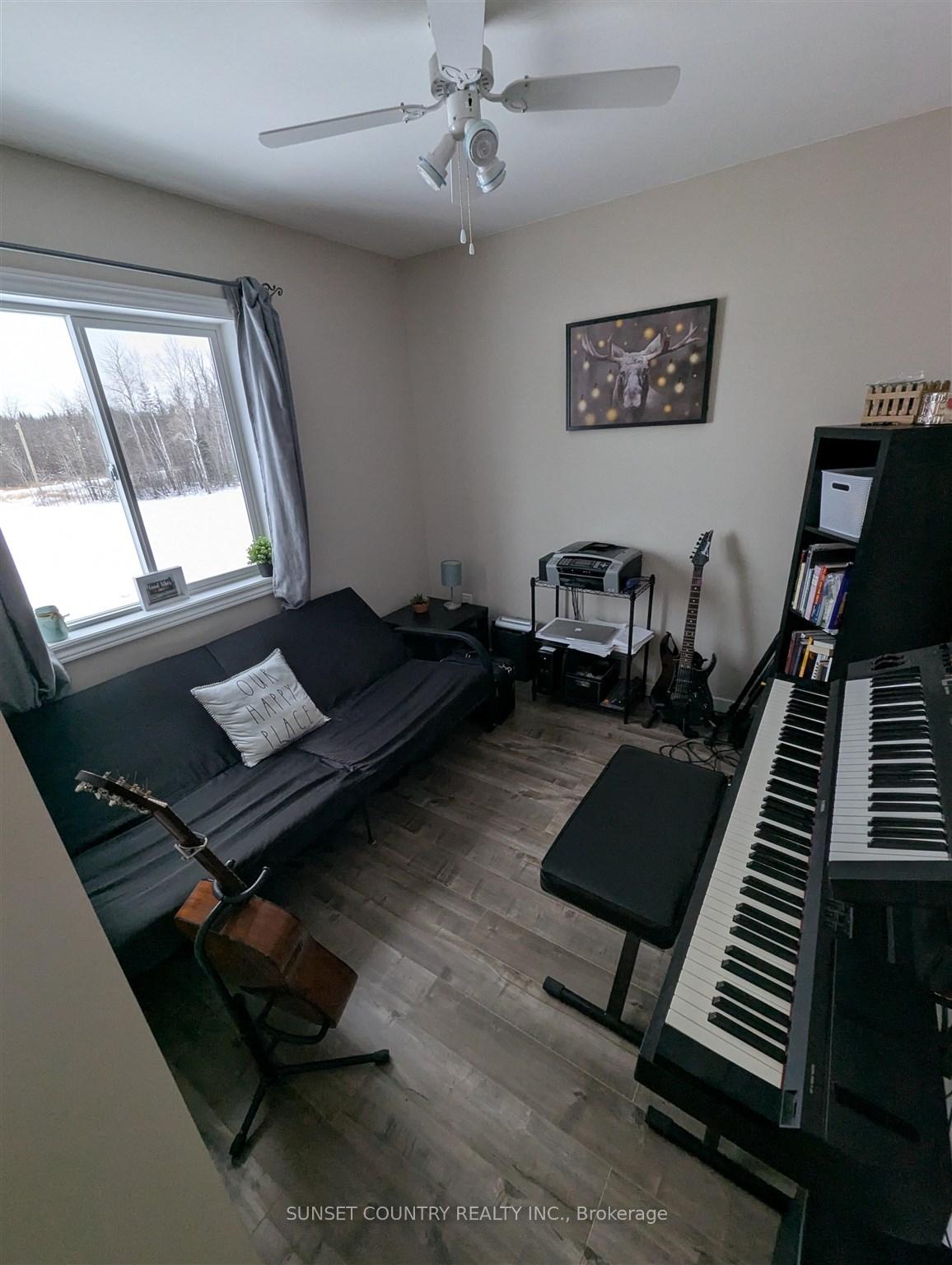 Photo 9 of 104 Temple Road W, Machin — HOMEH