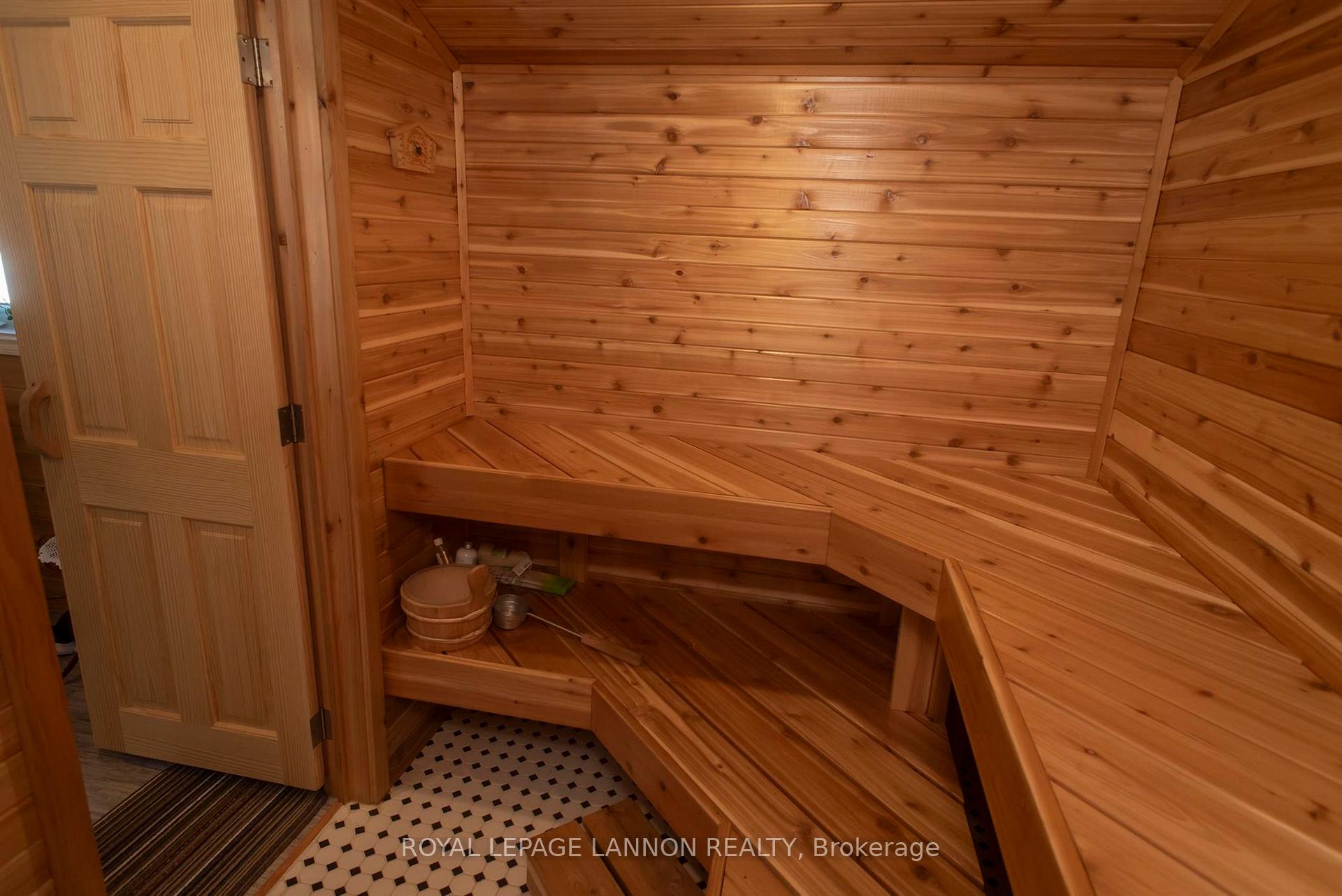 Photo 18 of 1336 Hazelwood Drive, Thunder Bay Remote Area, Gorham — HOMEH