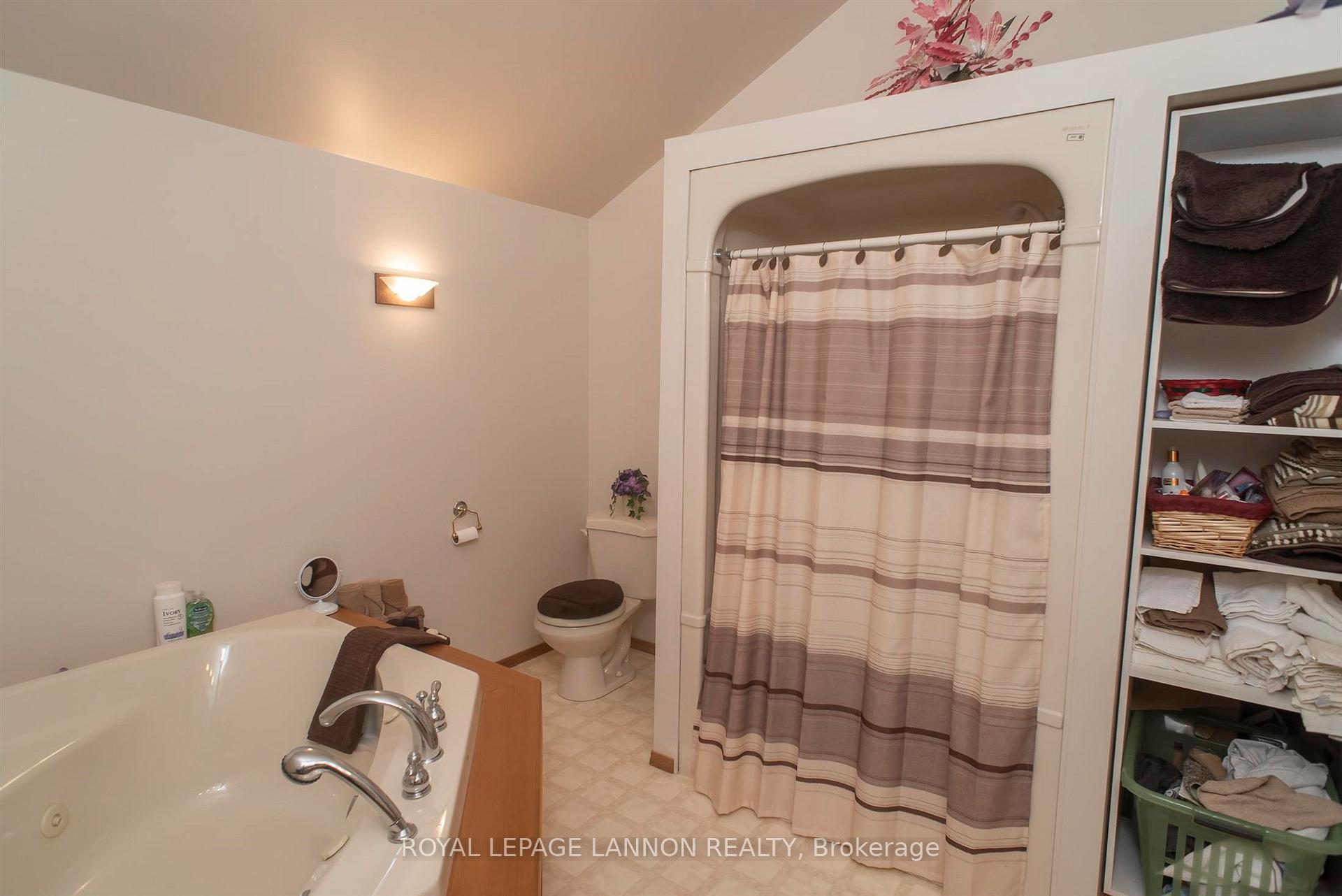 Photo 34 of 1336 Hazelwood Drive, Thunder Bay Remote Area, Gorham — HOMEH