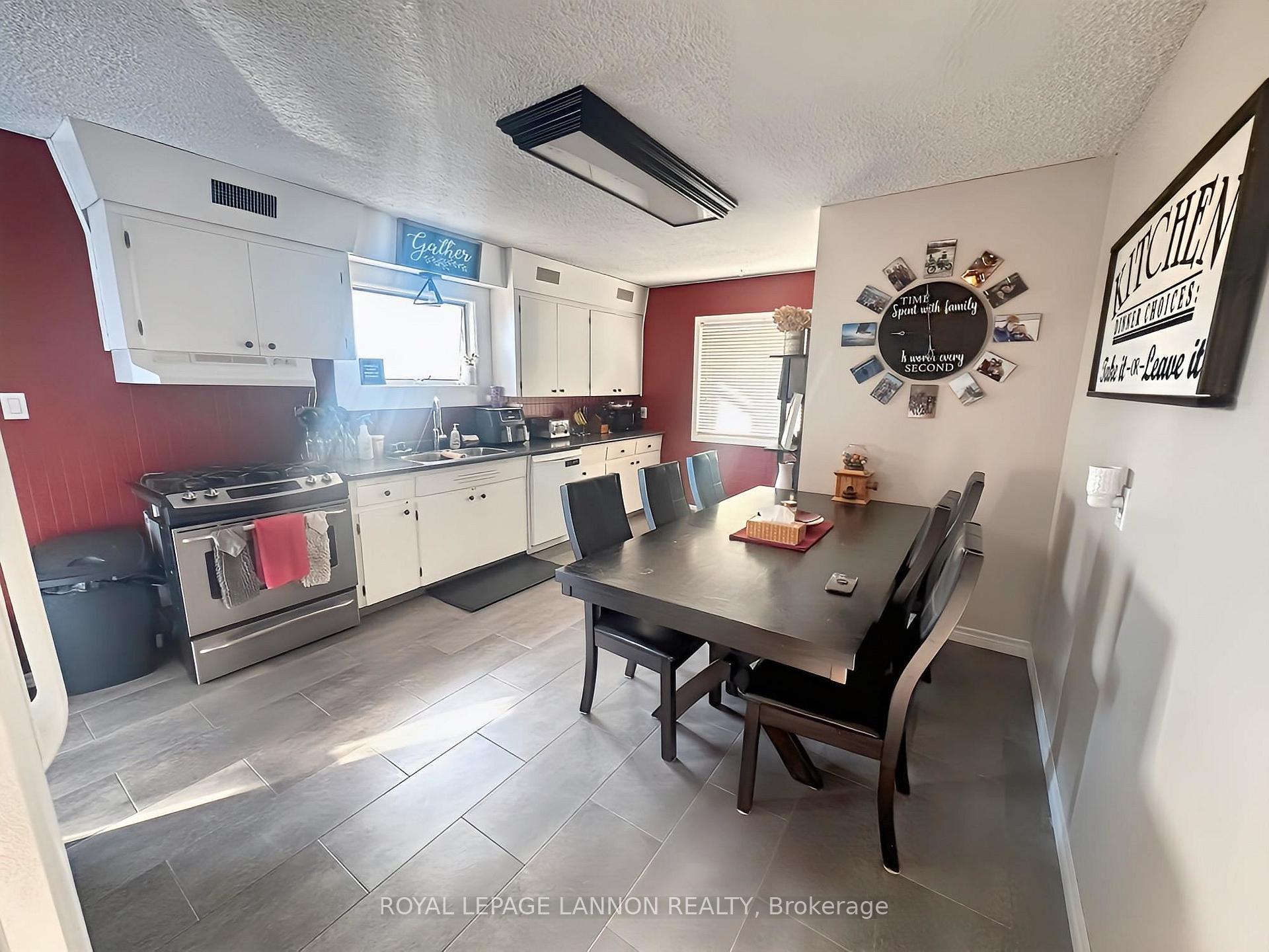 Photo 6 of 108 Renison Street, Nipigon — HOMEH