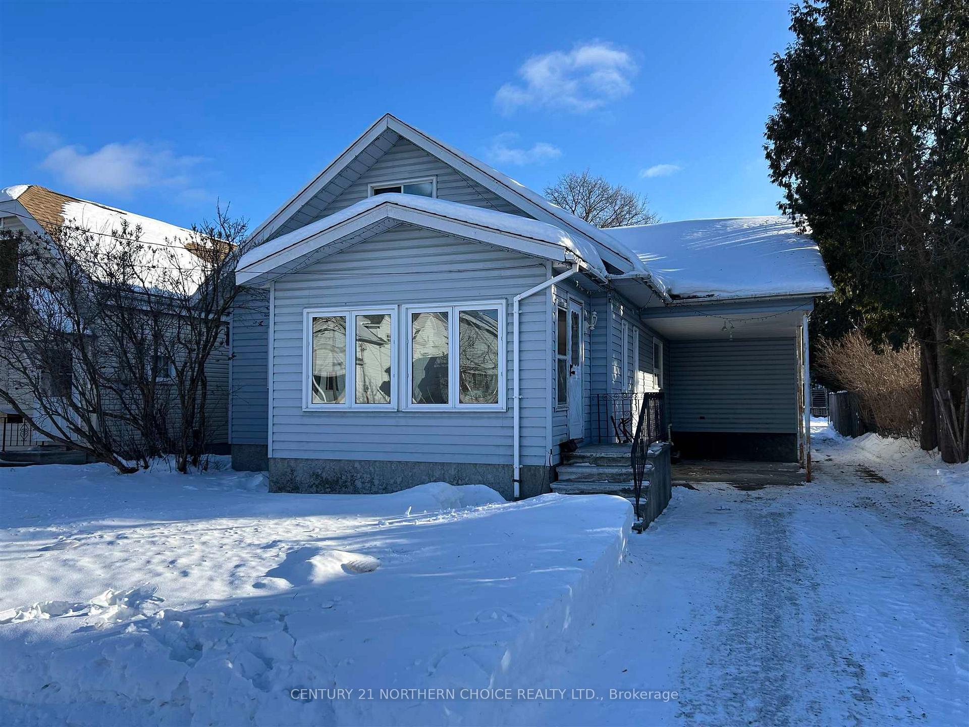 Photo 2 of 617 First Street E, Fort Frances — HOMEH