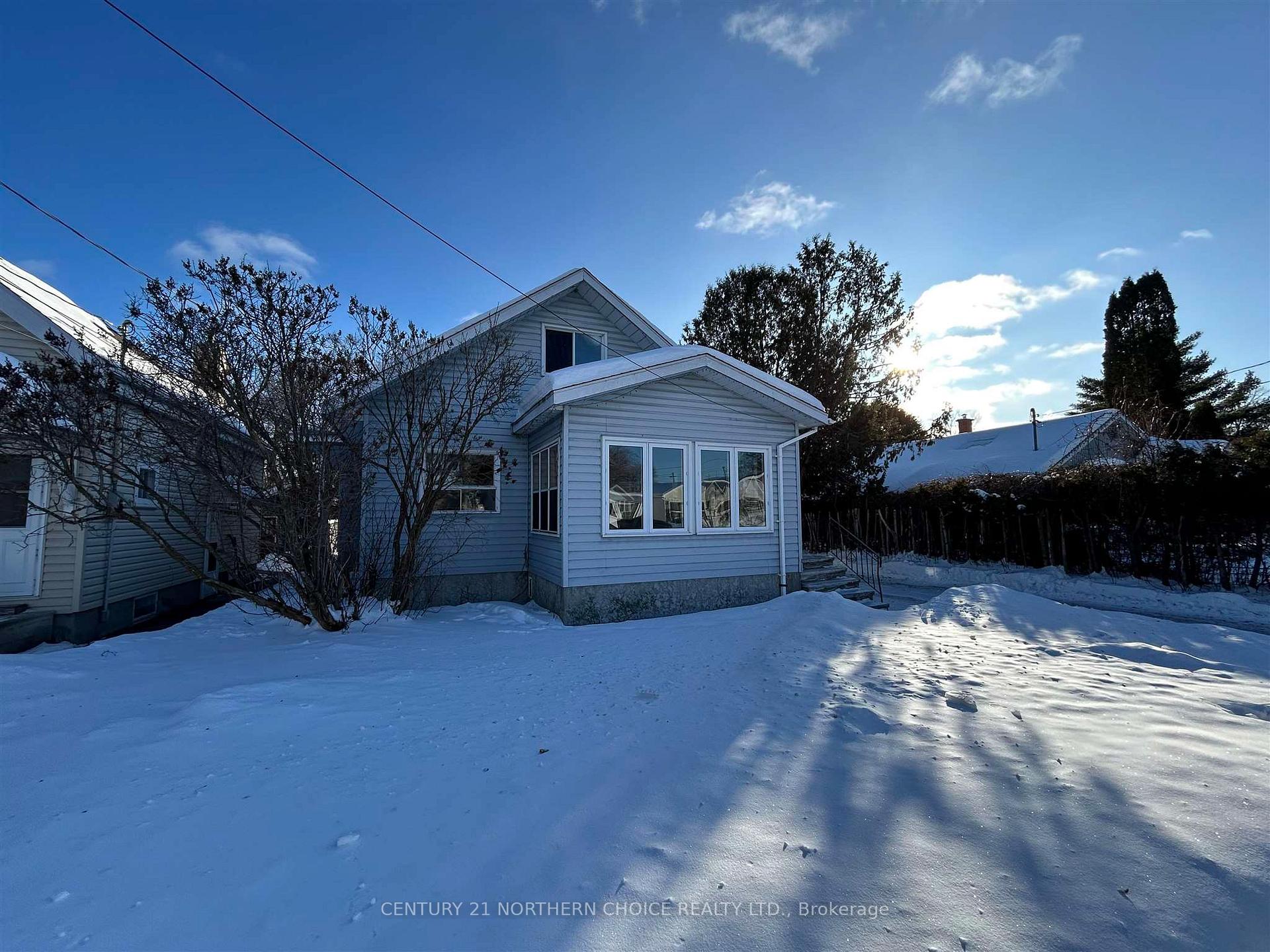Photo 31 of 617 First Street E, Fort Frances — HOMEH