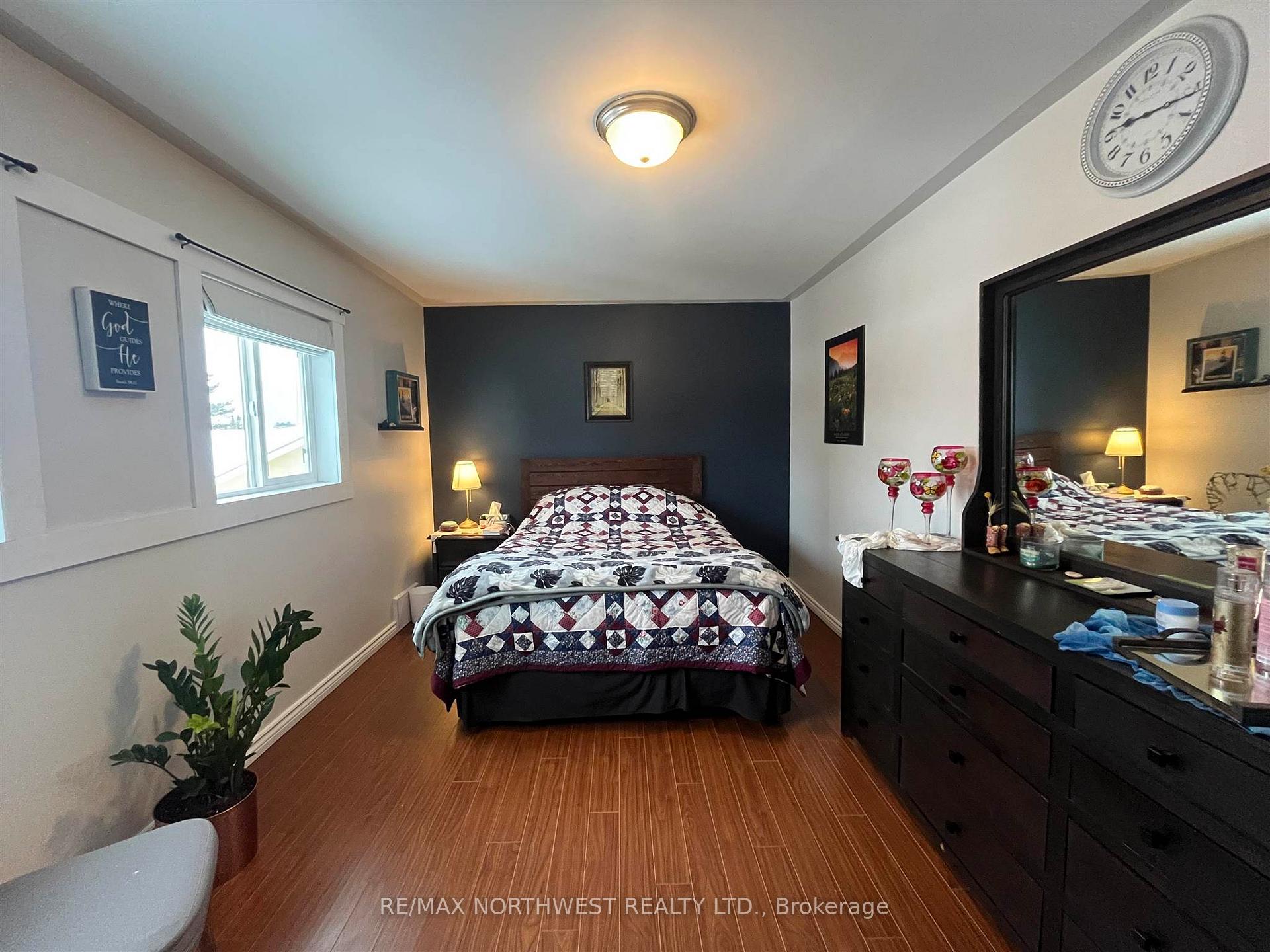 Photo 21 of 53 Drewry Drive, Kenora, Pinecrest — HOMEH