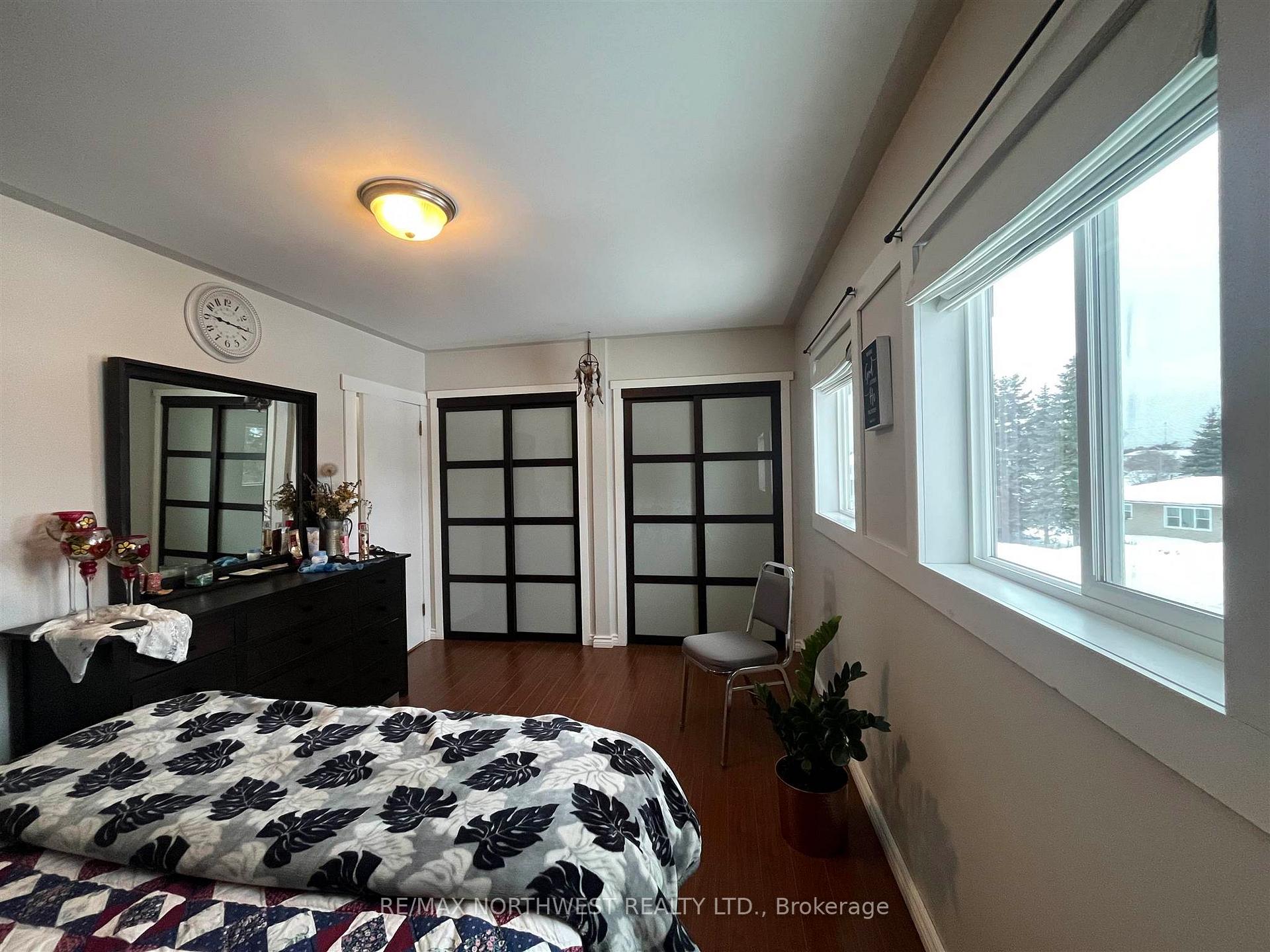 Photo 22 of 53 Drewry Drive, Kenora, Pinecrest — HOMEH