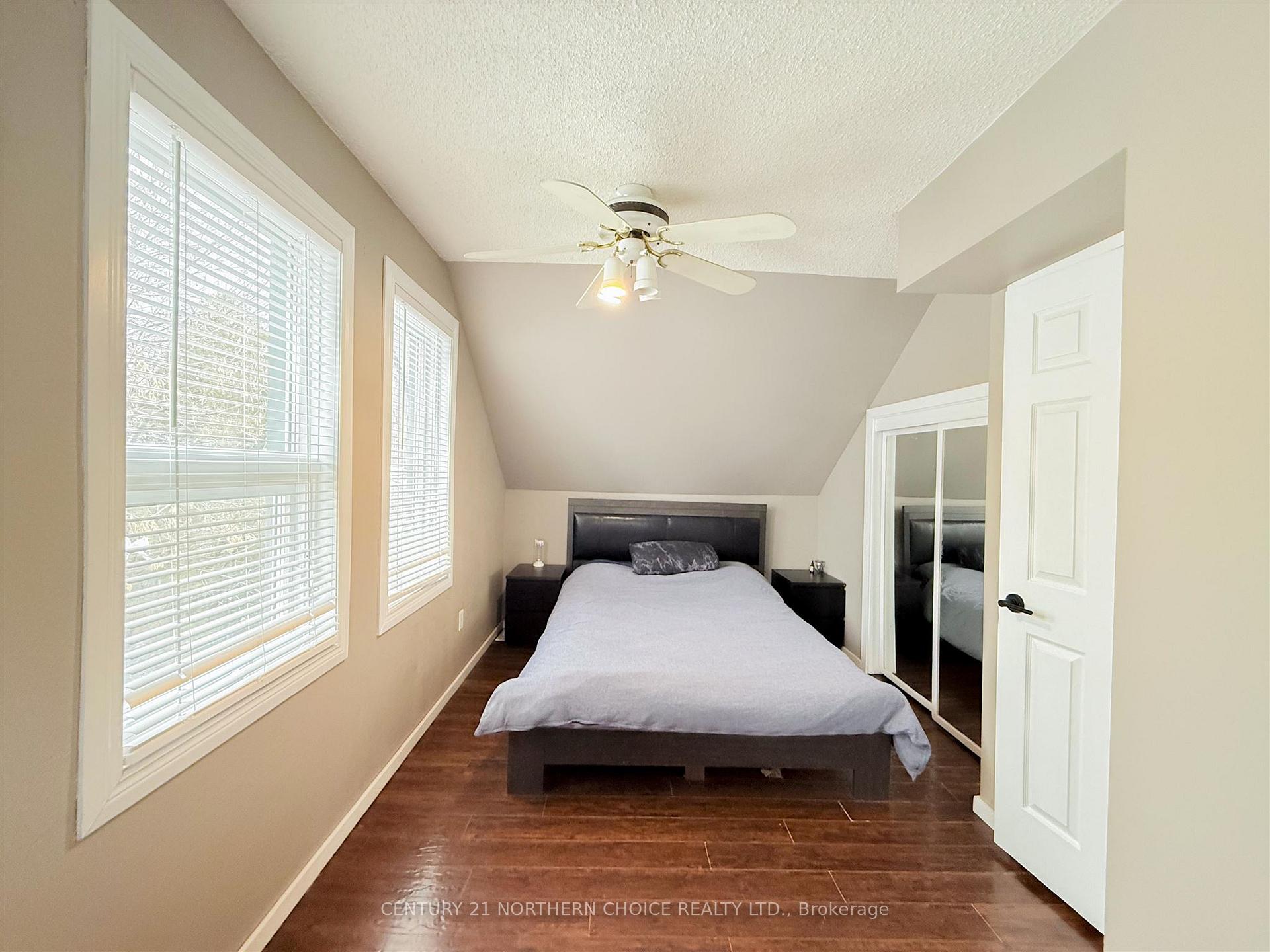 Photo 16 of 101 & 101 1/2 Mascott Ave, Kenora, Ride Out — HOMEH