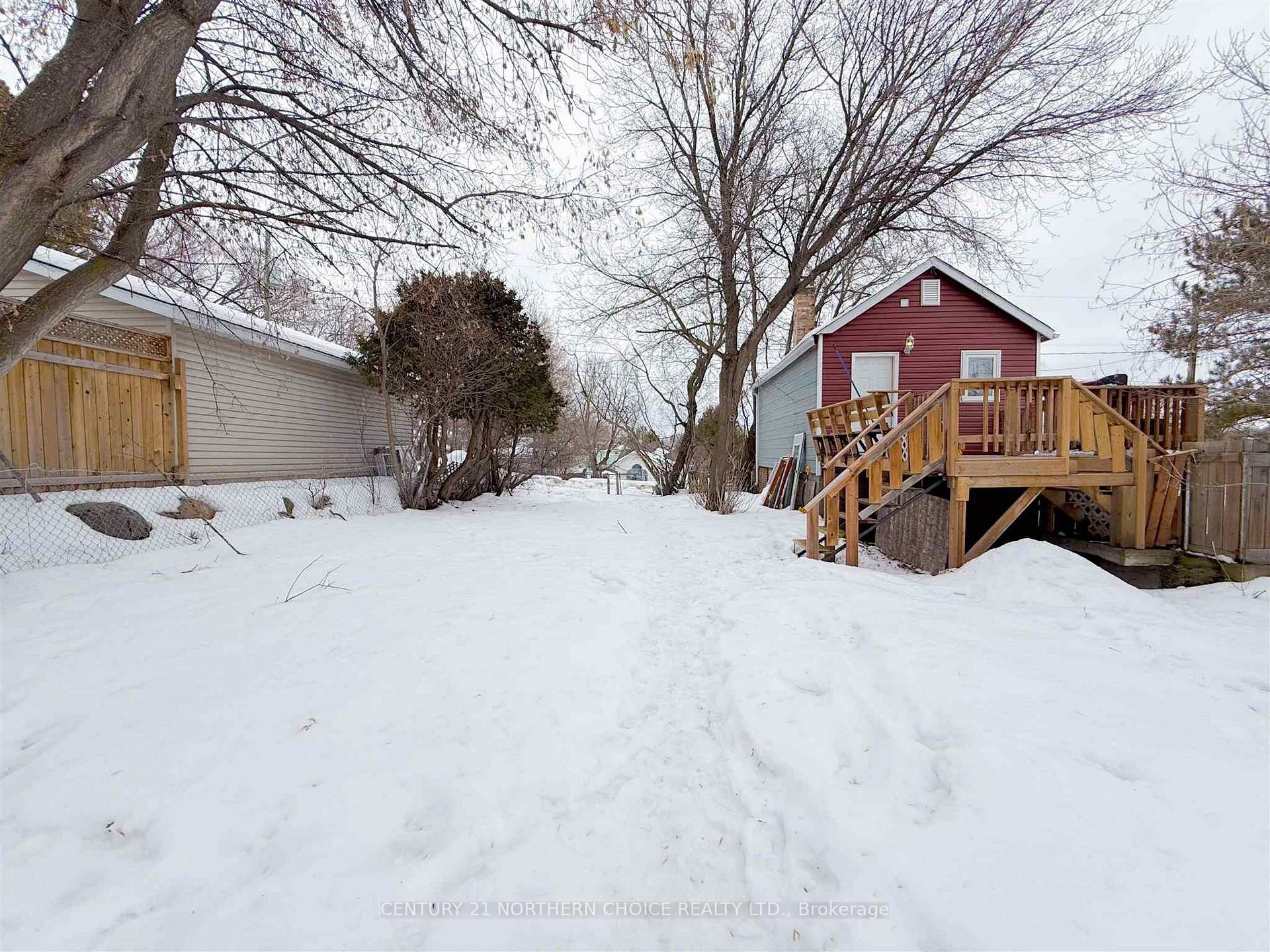 Photo 29 of 101 & 101 1/2 Mascott Ave, Kenora, Ride Out — HOMEH