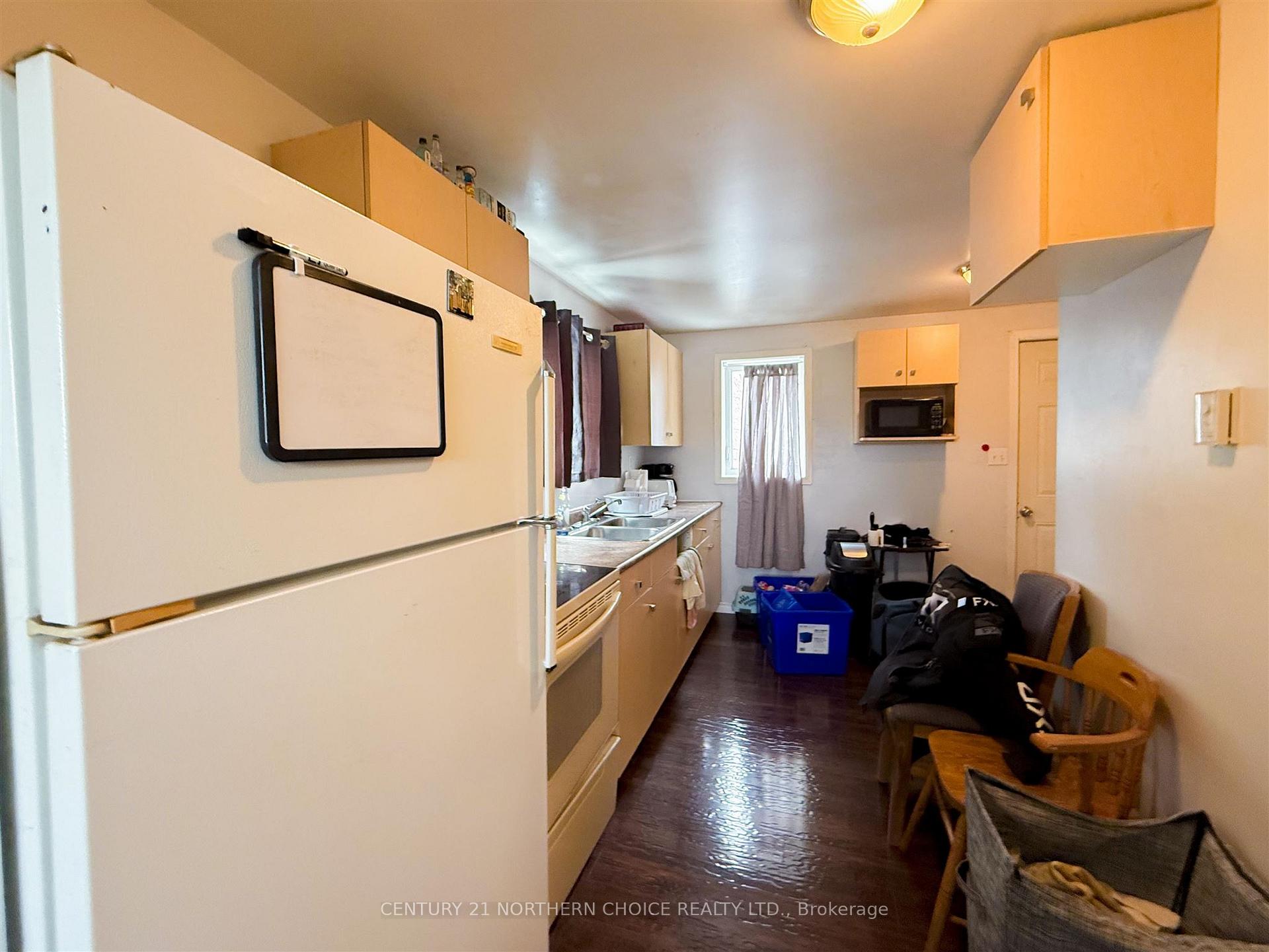 Photo 33 of 101 & 101 1/2 Mascott Ave, Kenora, Ride Out — HOMEH