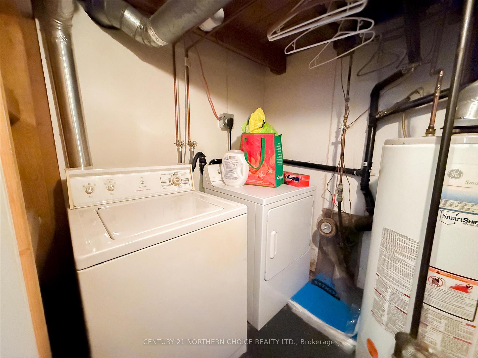 Photo 40 of 101 & 101 1/2 Mascott Ave, Kenora, Ride Out — HOMEH
