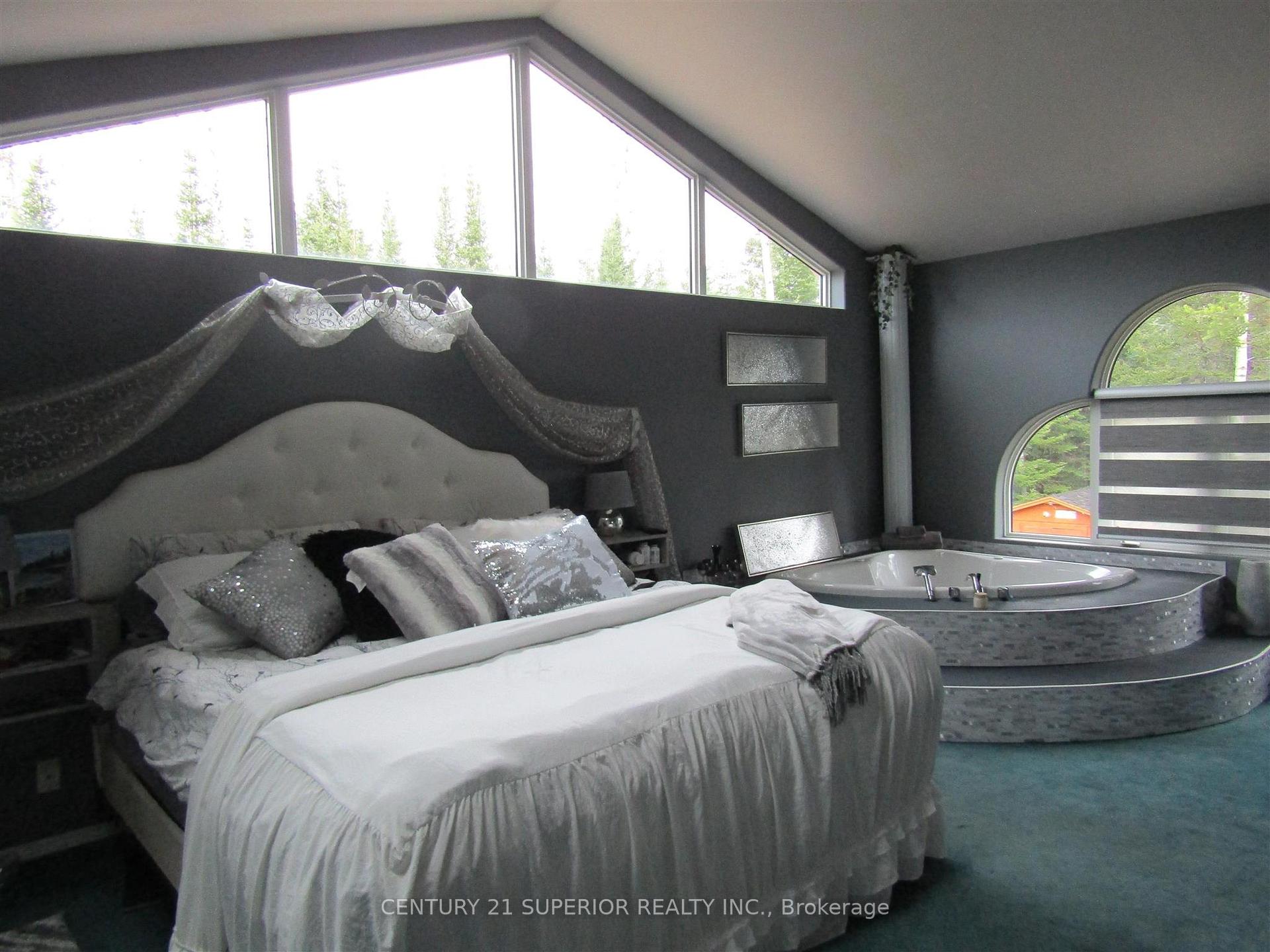 Photo 18 of 553 Auto Road, Thunder Bay Remote Area, Ware — HOMEH