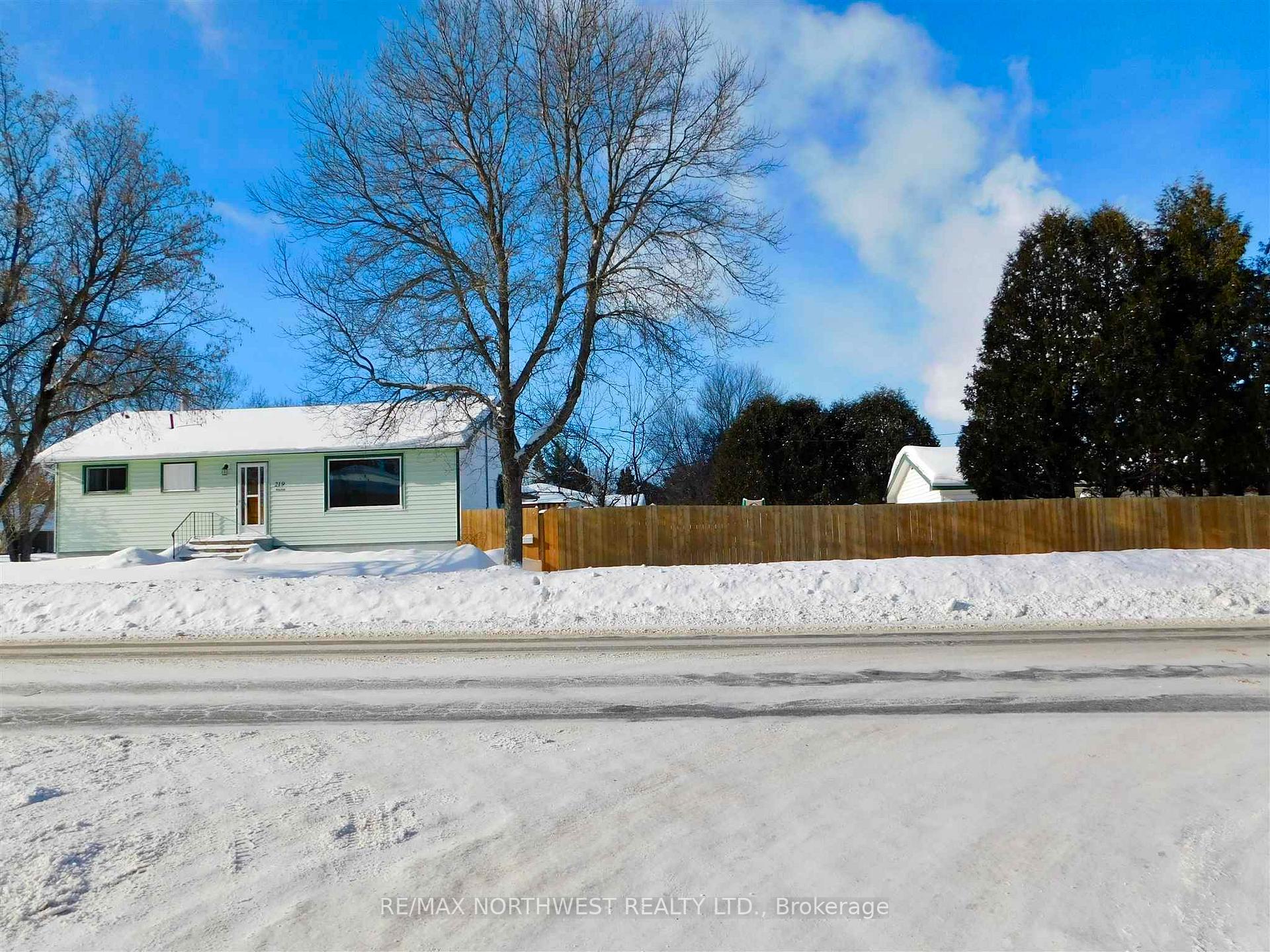 Photo 2 of 219 Wilson Street, Dryden, Milestone — HOMEH
