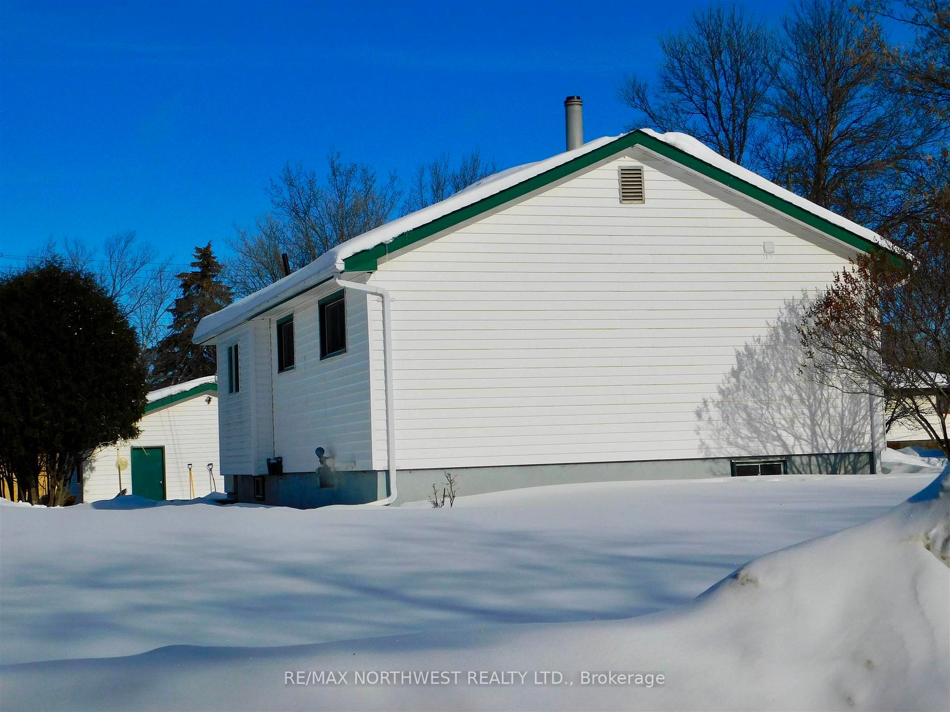 Photo 4 of 219 Wilson Street, Dryden, Milestone — HOMEH