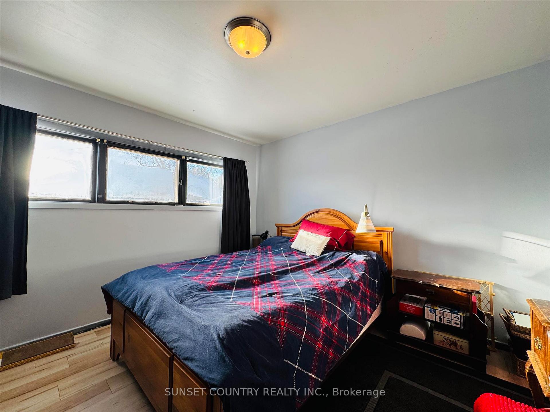 Photo 10 of 215 Earl Avenue, Dryden, Riverview — HOMEH