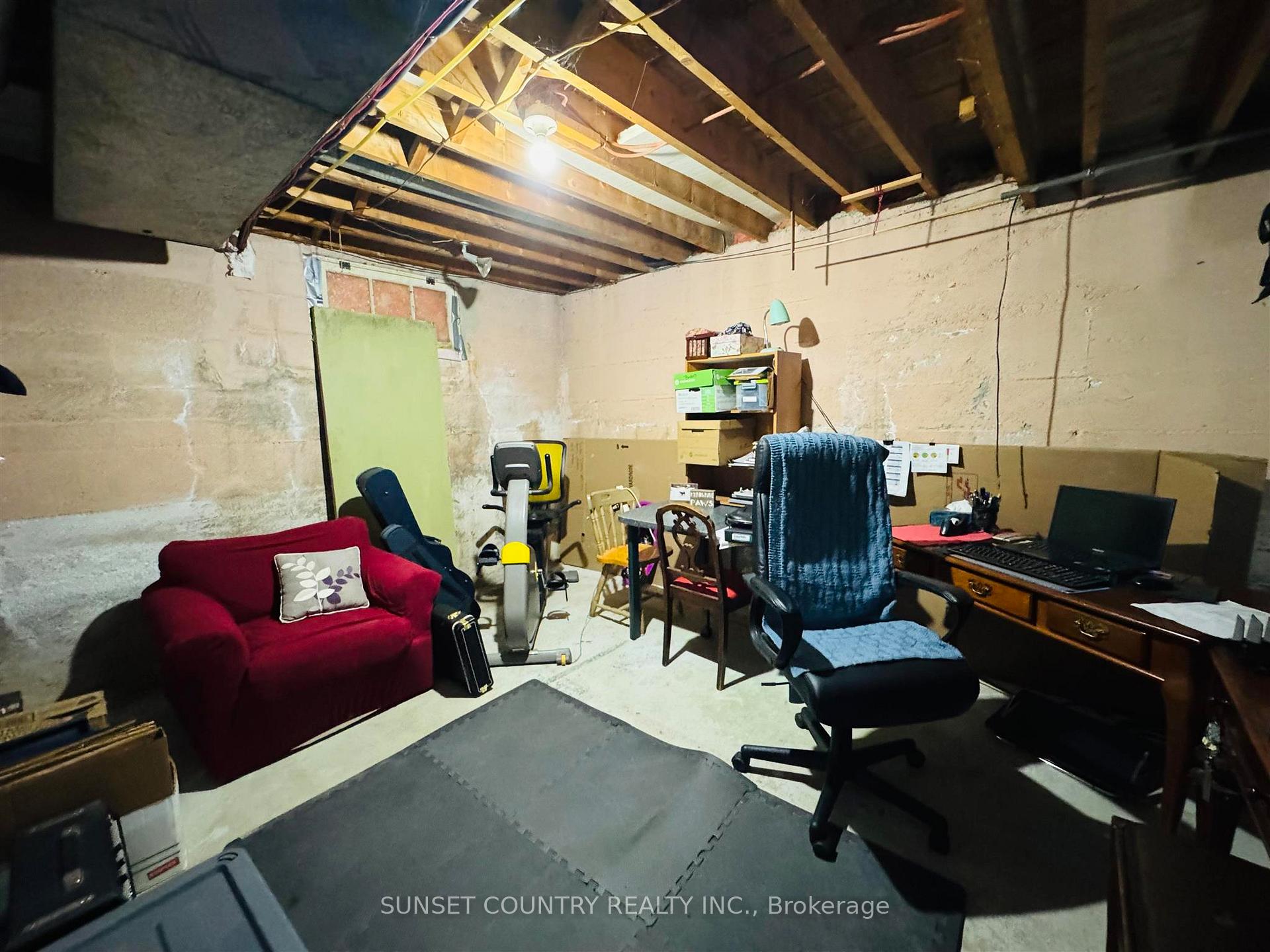 Photo 19 of 215 Earl Avenue, Dryden, Riverview — HOMEH