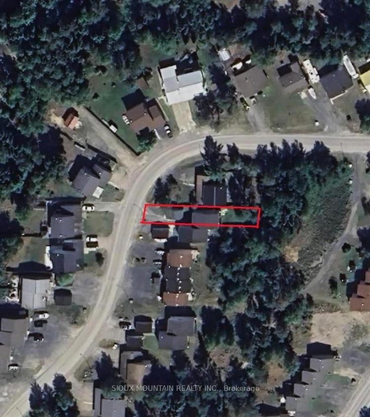 Photo 11 of 22 Lakeview Crescent, Pickle Lake — HOMEH