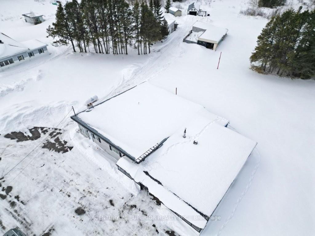 Photo 49 of 959 Hwy 11/17, Thunder Bay Remote Area — HOMEH
