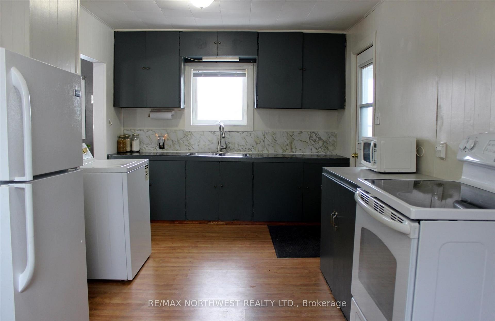 Photo 15 of 613 Atwood Ave, Rainy River — HOMEH