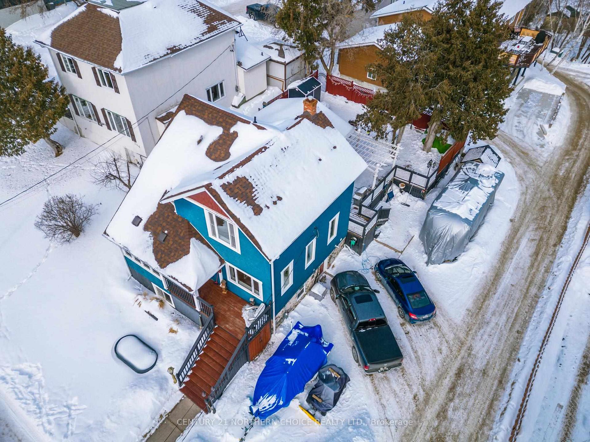 Photo 27 of 208 Ottawa Street, Kenora, Keewatin — HOMEH
