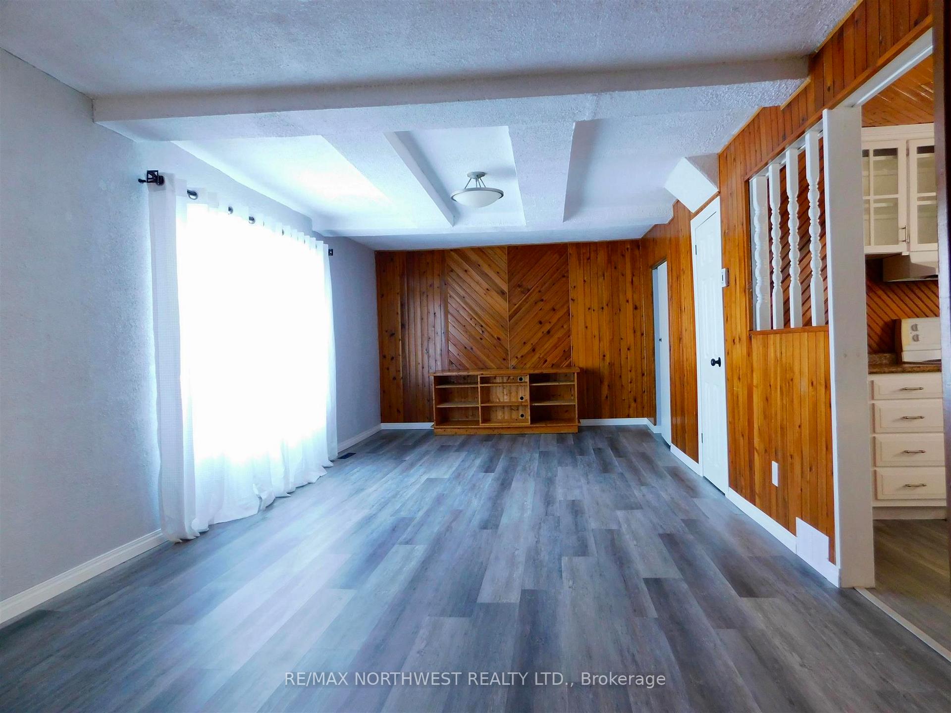 Photo 5 of 222 Florence Street, Dryden, Hillcrest — HOMEH